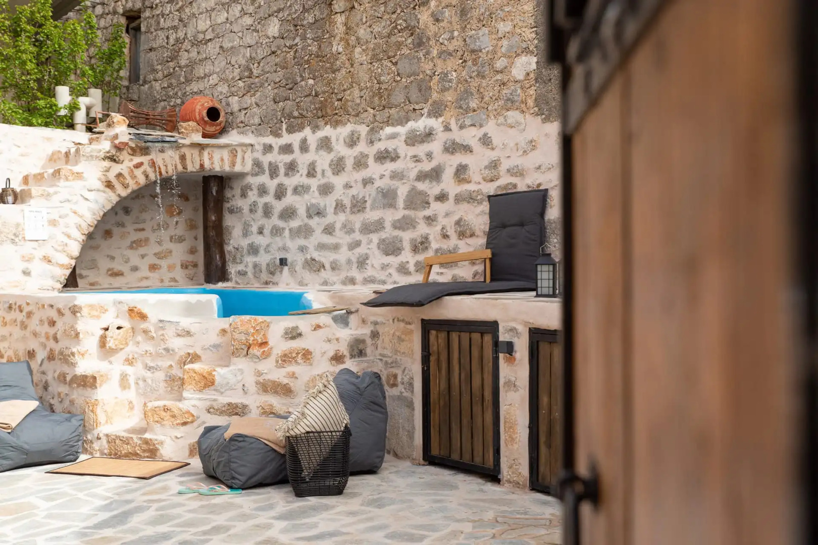 Dandy Villas Tower House Mani