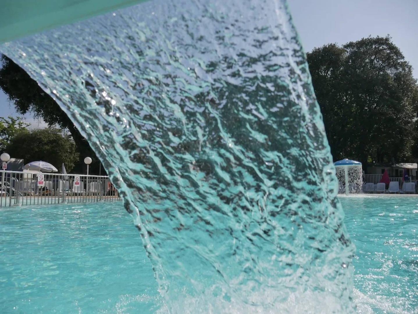 Les Pierres Couchées