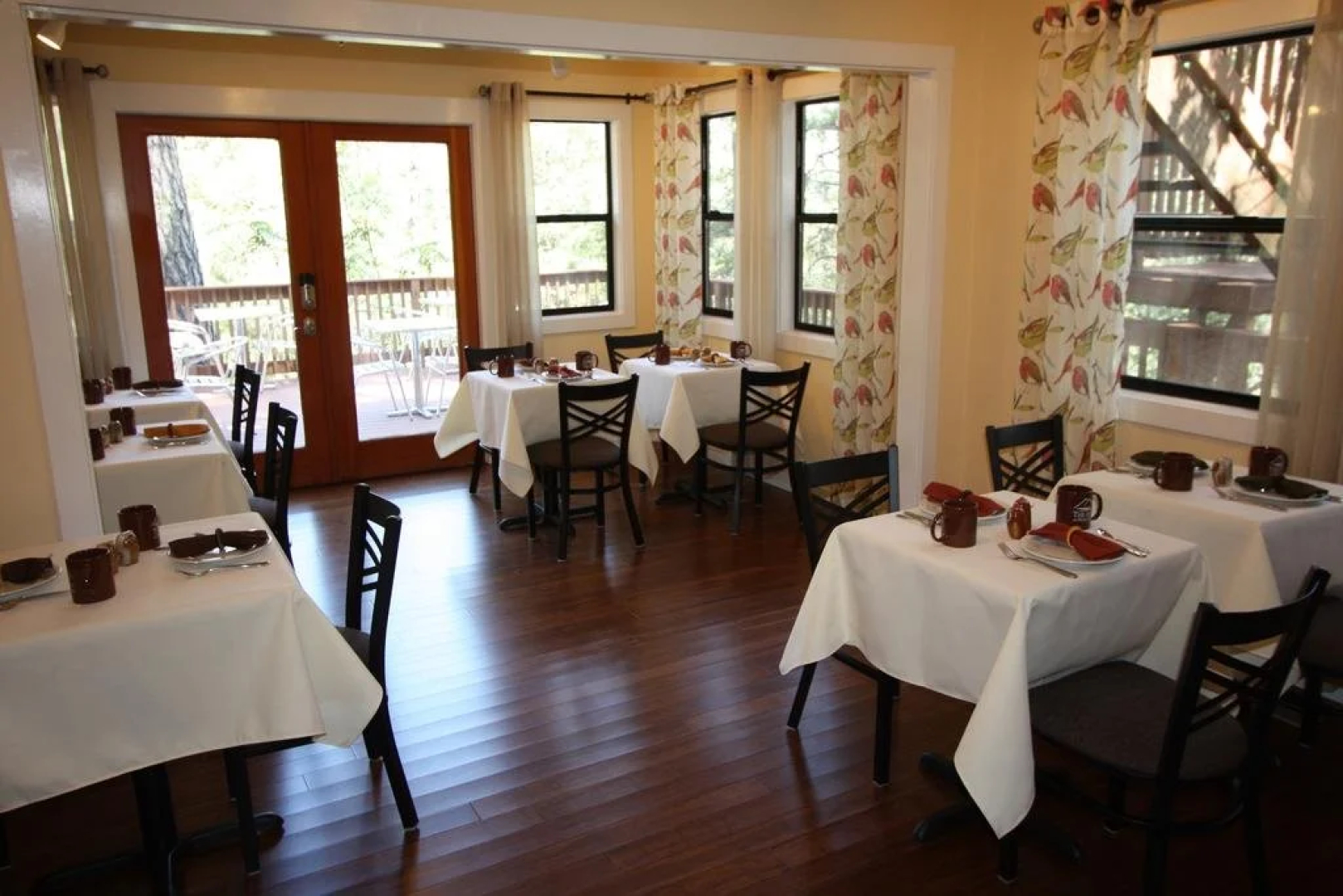The Inn at Shasta Lake