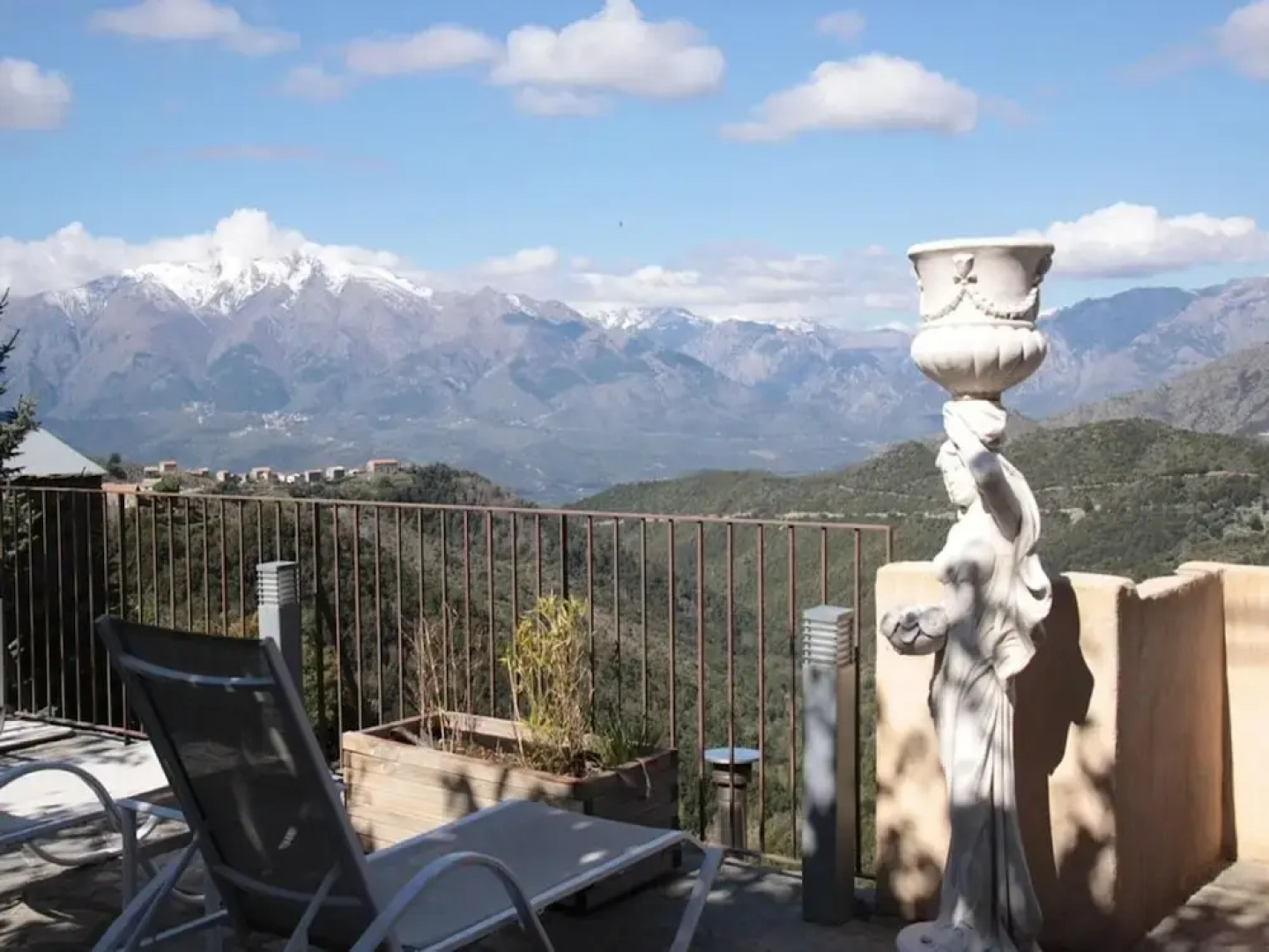 Comfortable Holiday Home With Shared Sauna