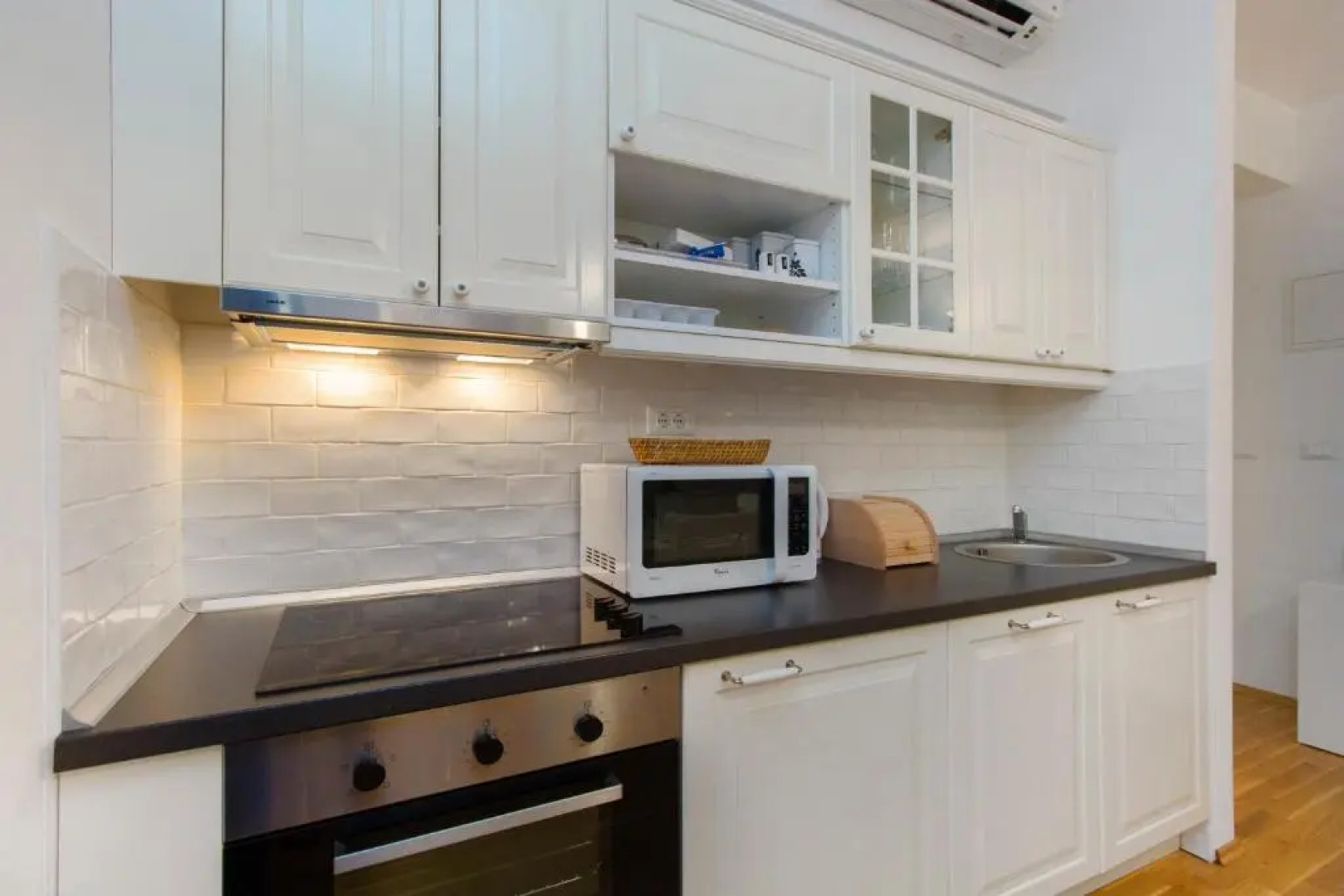 Apartments Villa Tribunj