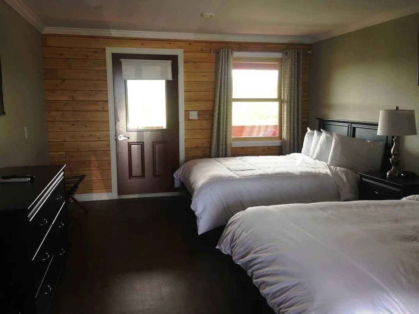 Glenora Inn & Distillery