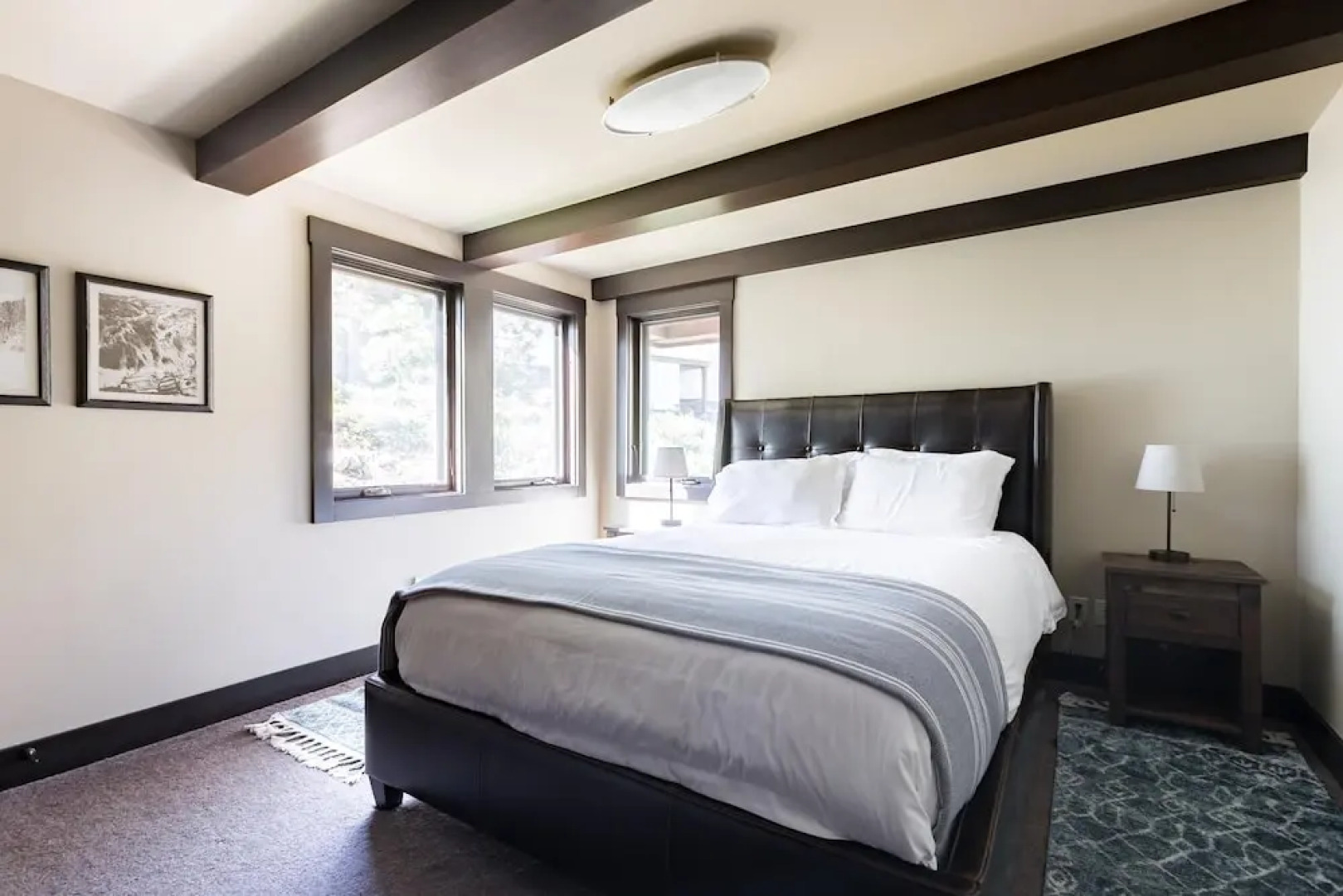 Bronson by AvantStay | Sleeps 17! On the Slopes! Squaw Valley w/Hot Tub&Fire Pit