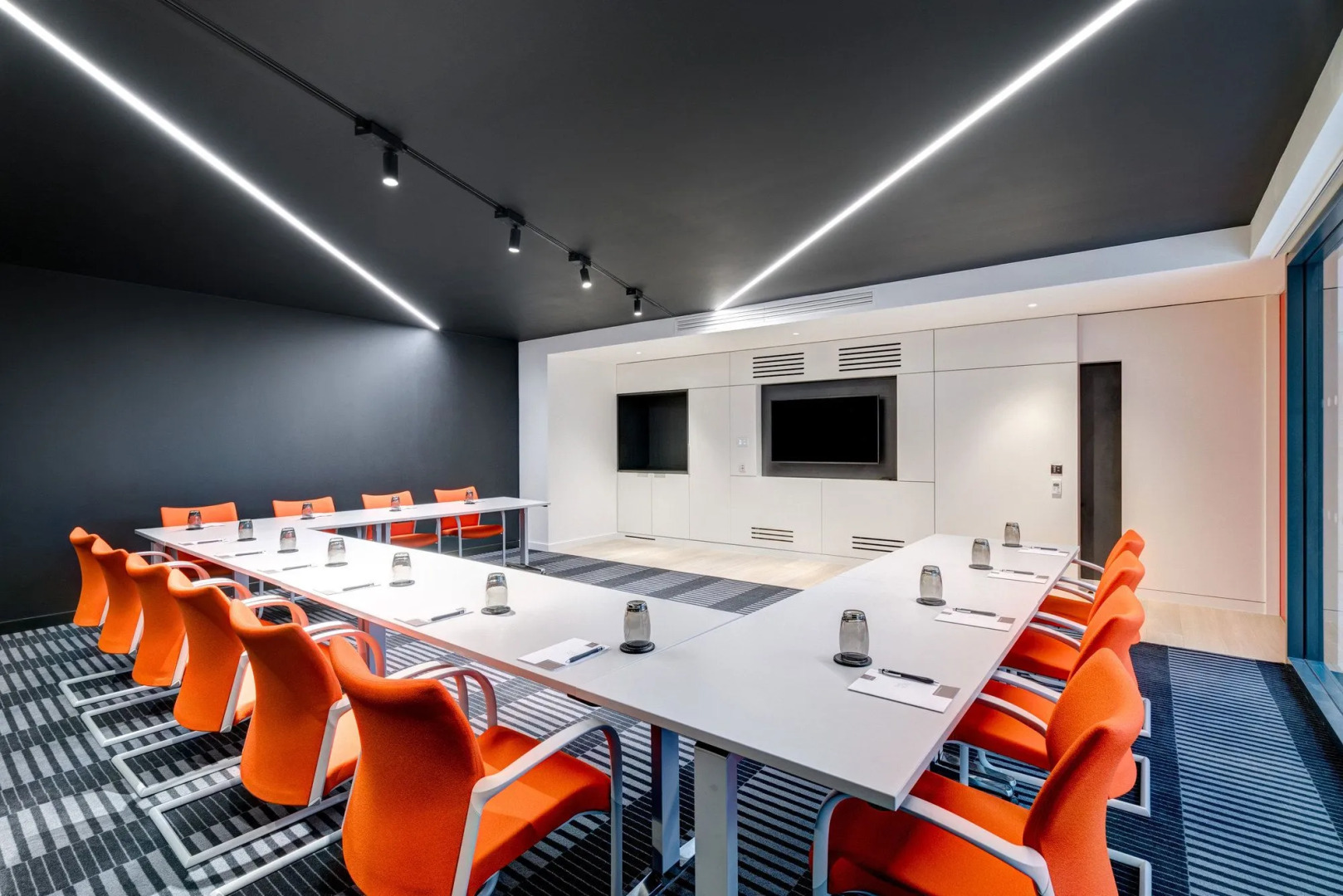 Apex City of Bath Hotel