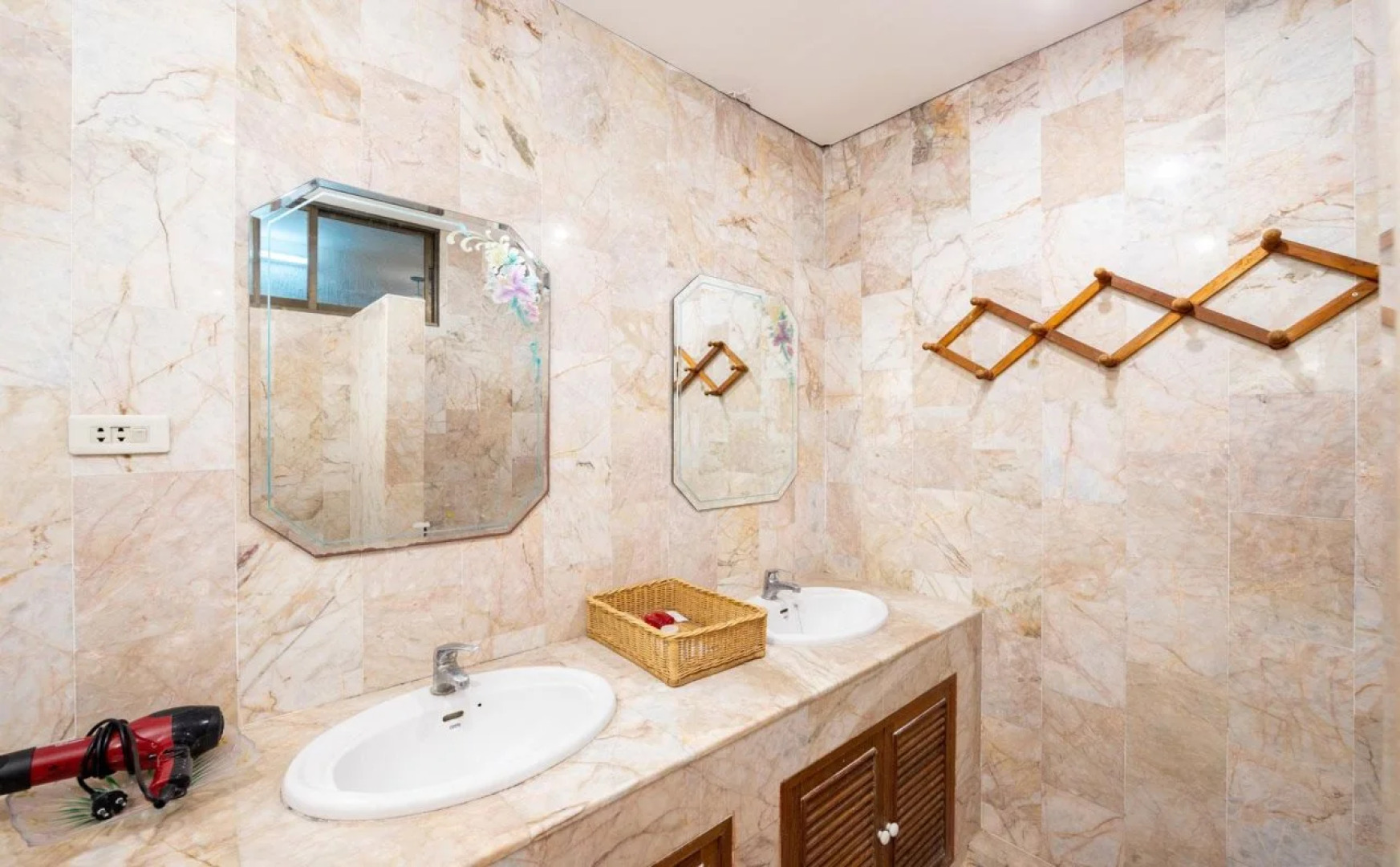 Khao Yai Garden Lodge