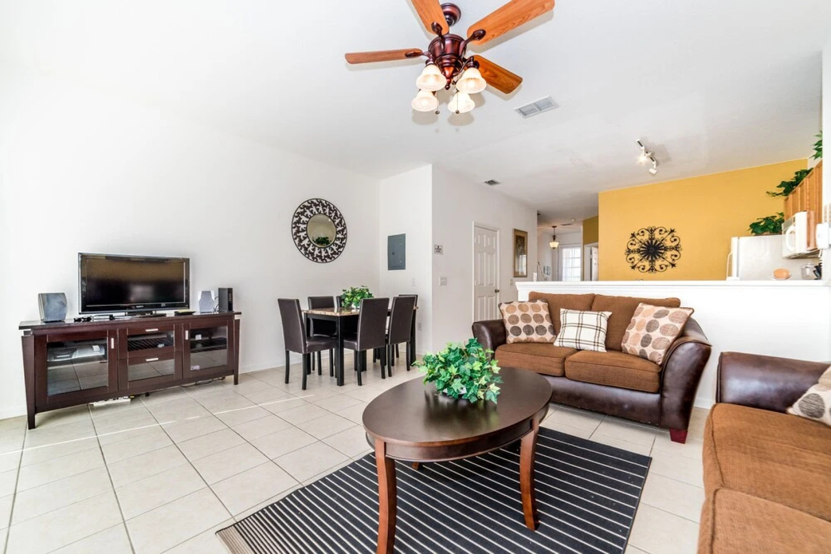 Windsor Palms Resort Homes, Townhomes & Condos