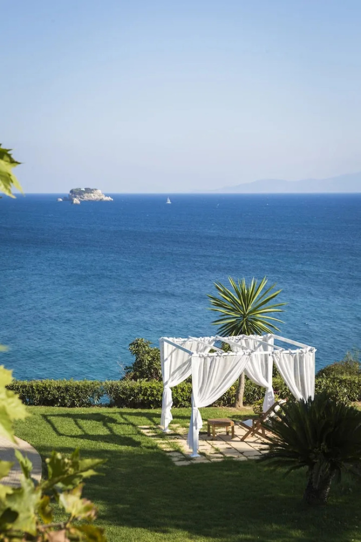 Stella Di Helis Villa