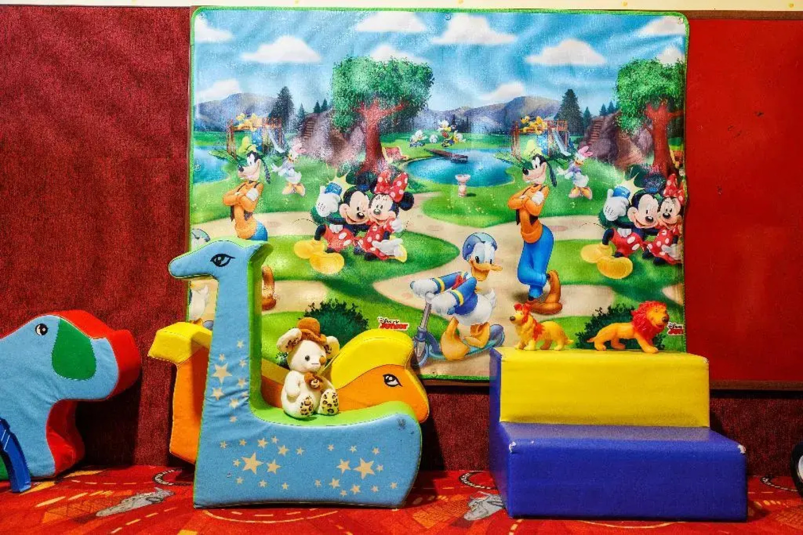 Green Wood Resort Apartments