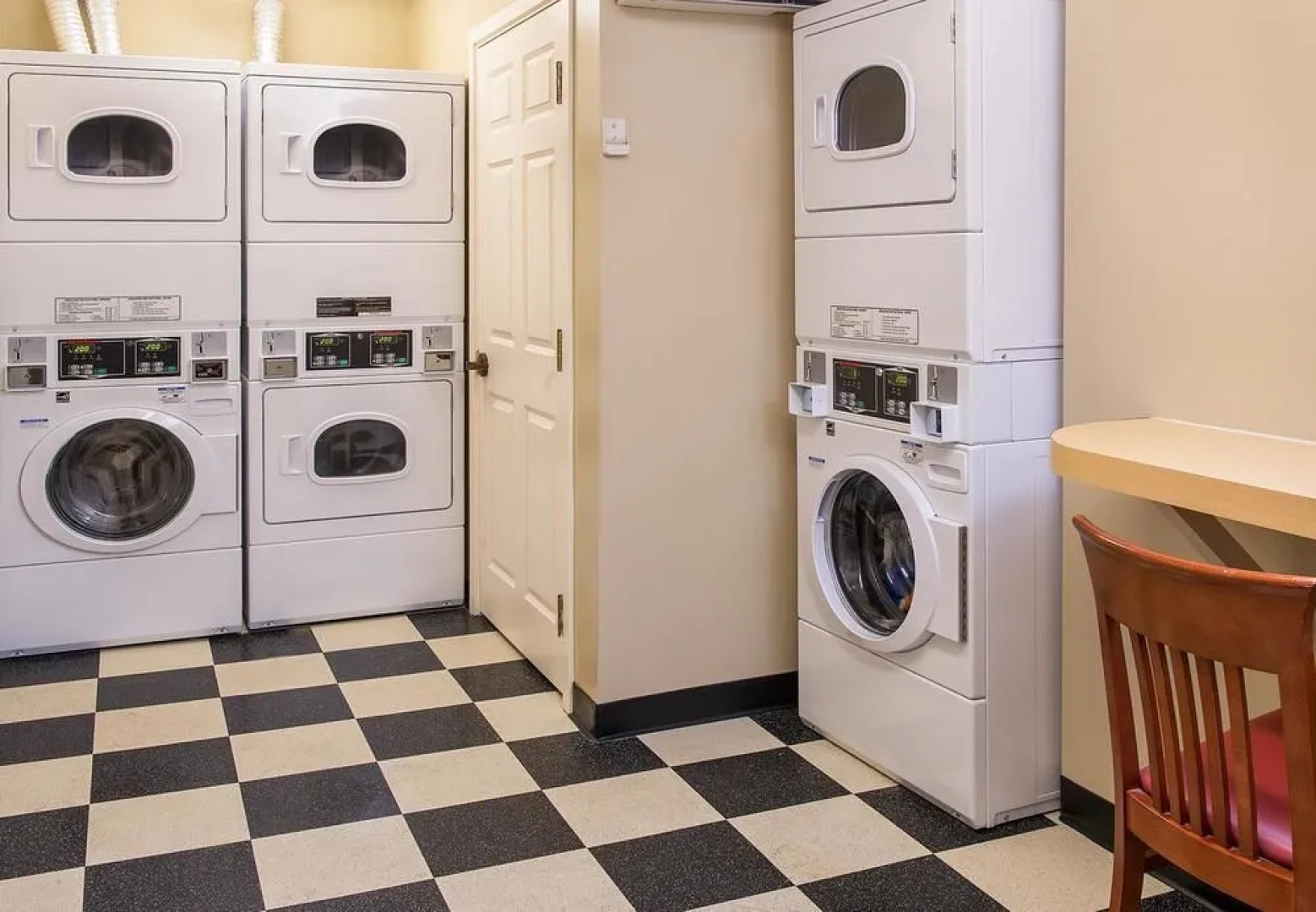 Extended Stay America Suites Chantilly Dulles (ex. TownePlace Suites By Marriott Chantilly Dulles South)