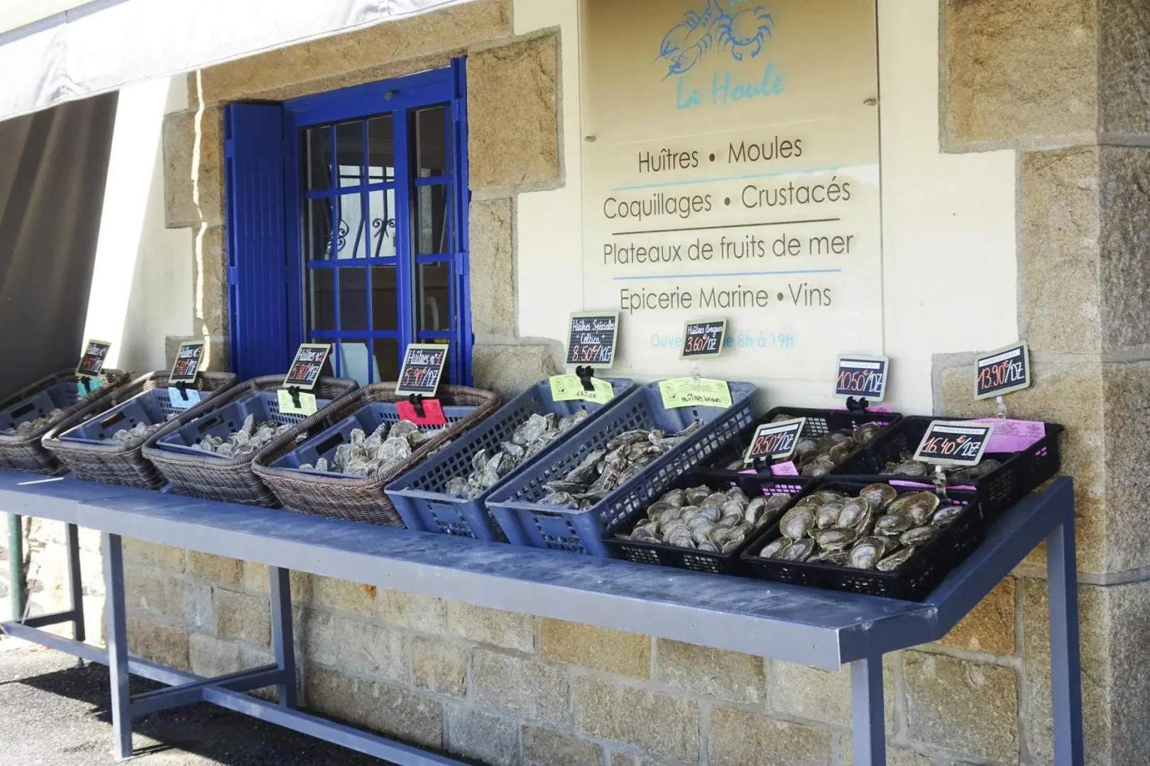 Holiday Home Located in the Middle of the Popular Seaside Resort, Cancale