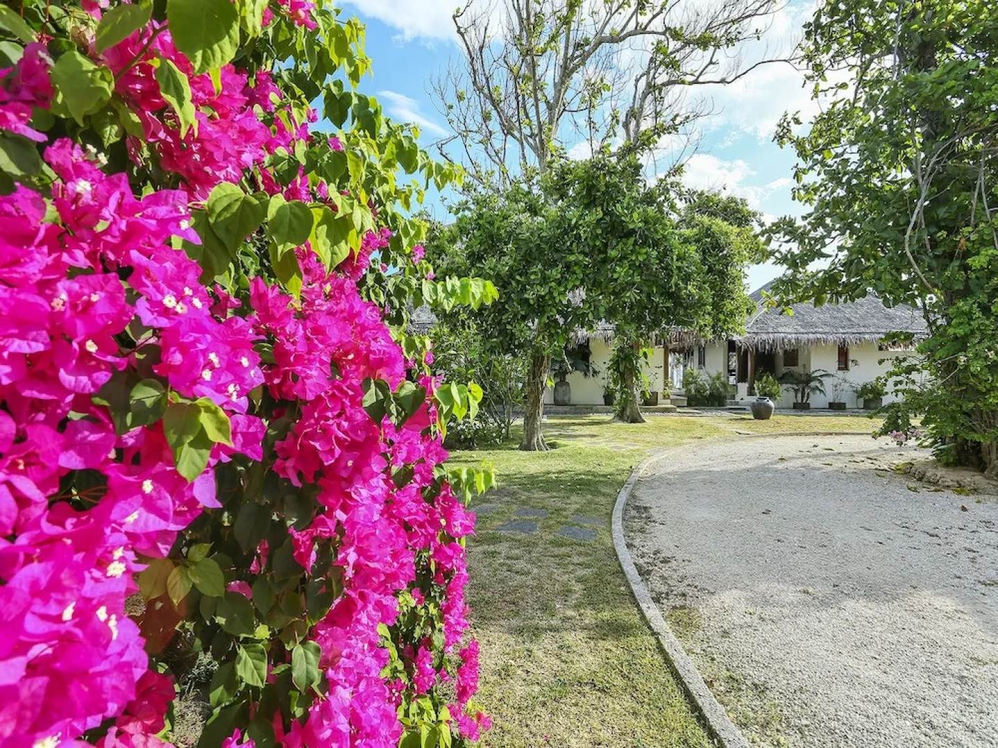 Sarangkita Beach Front Villa