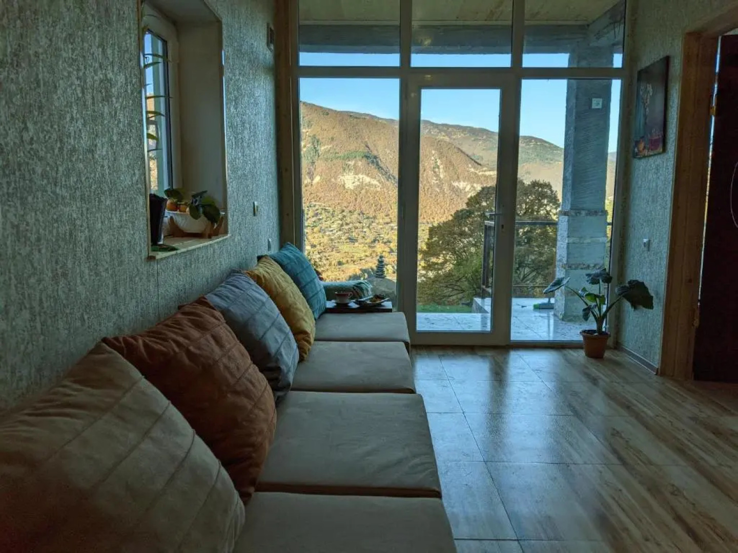 cottage გორა • Gora