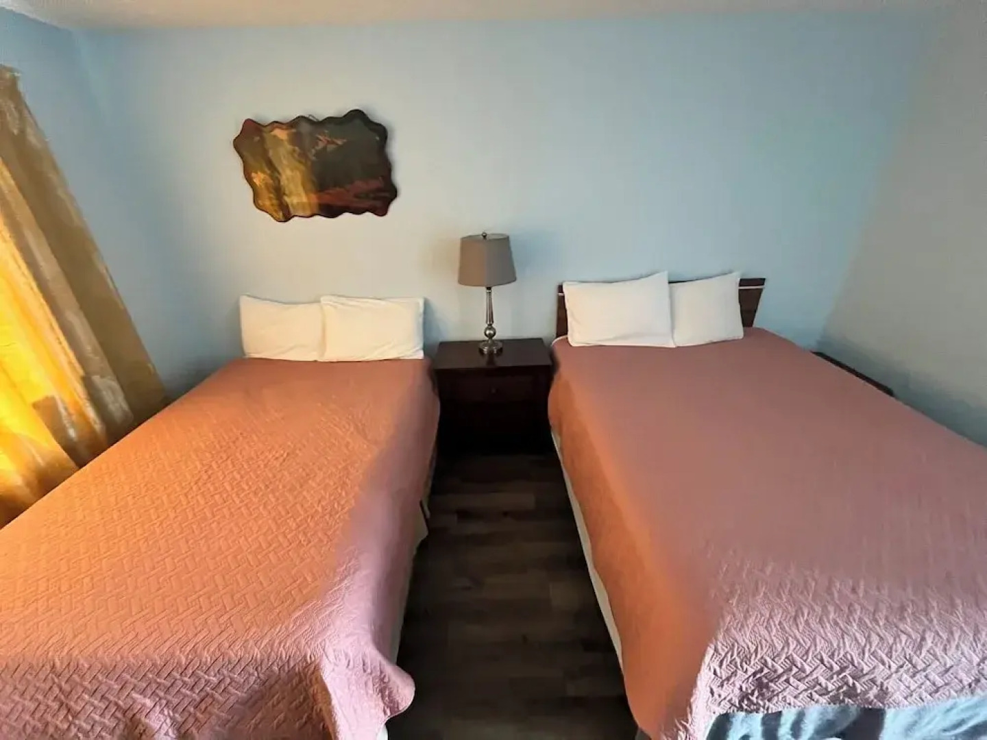 Y-5 Motel & Campground