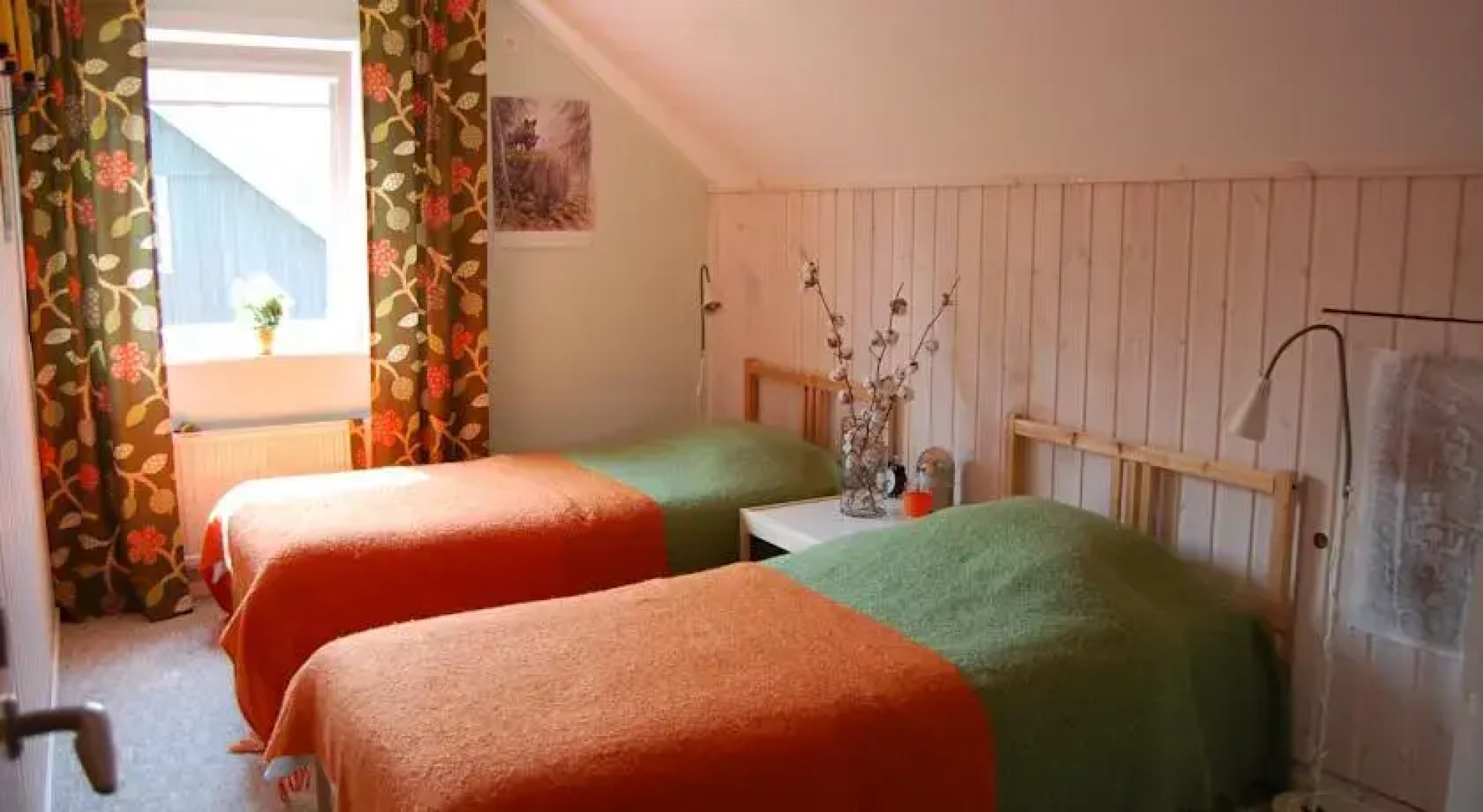 B & B Sandhem, Solhästen