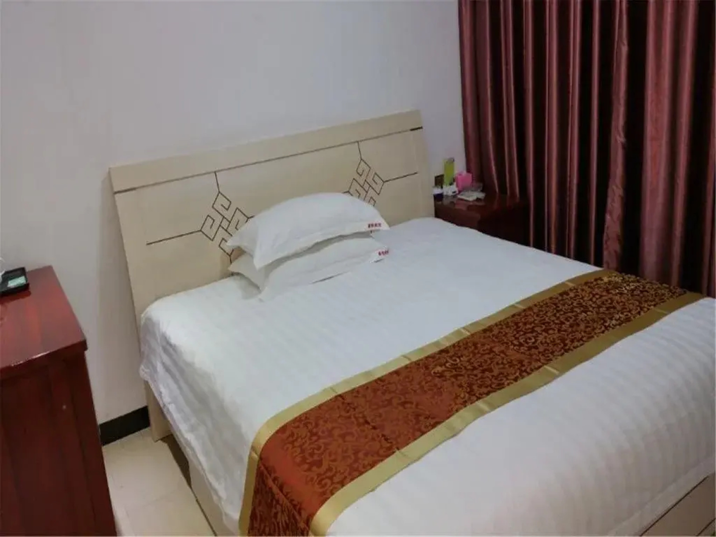 Xinyi Inn