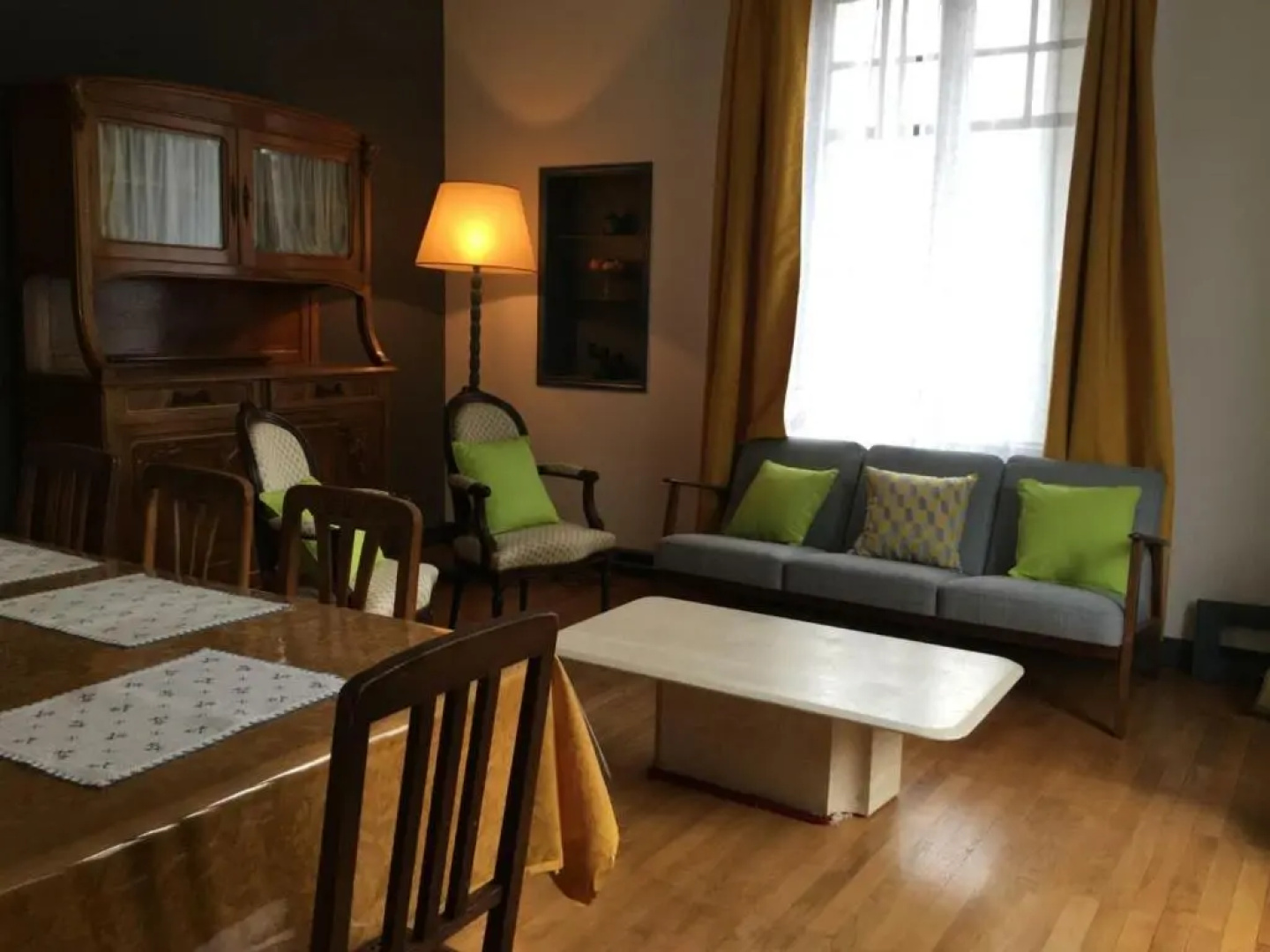 Gîte Dhuizon, 6 pièces, 8 personnes - FR-1-491-115