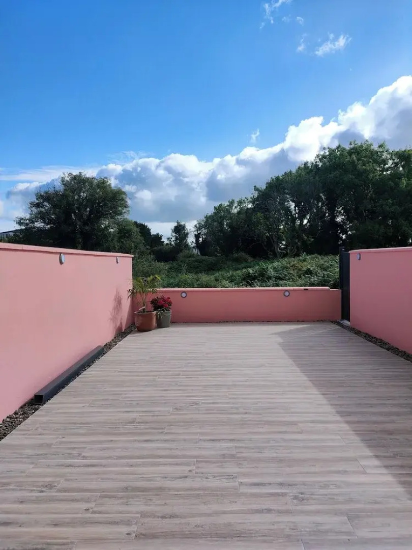 Cozy City Escape in Galway