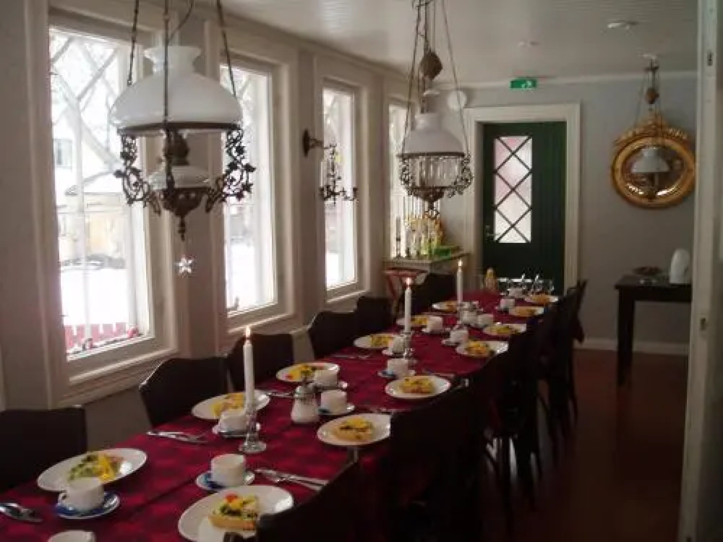 Hotel & Cafe Lanterna