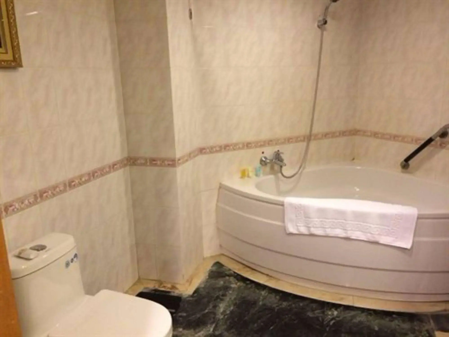 Langfang International Hotel