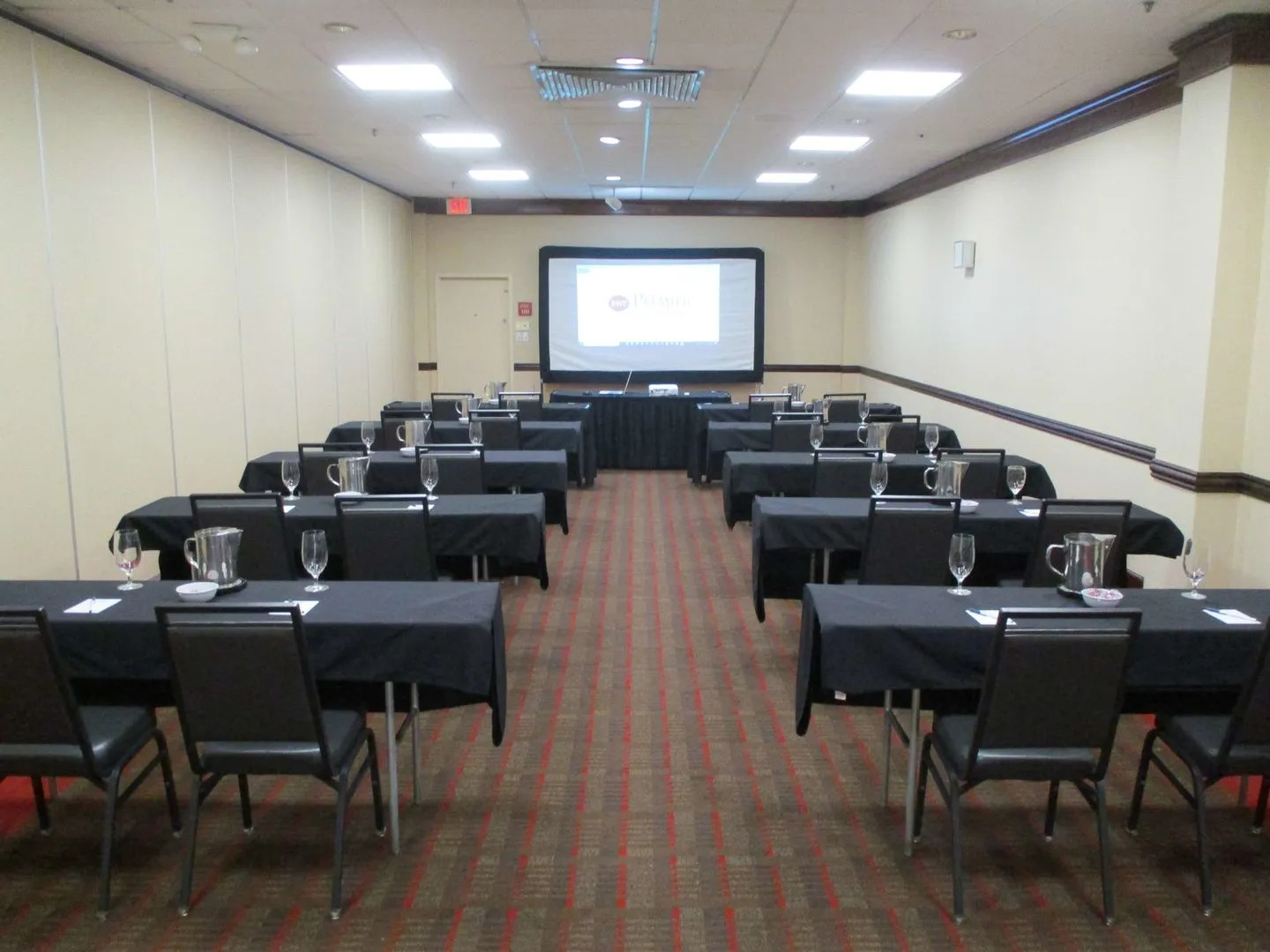 Best Western Plus Kansas City Sports Complex Hotel