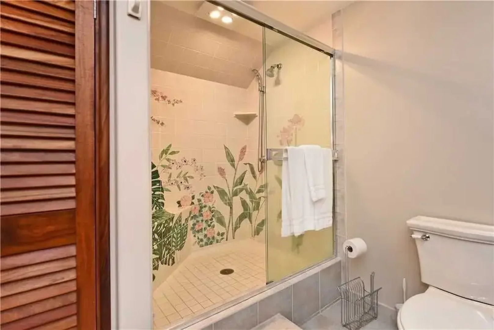 Kaanapali Royal #E302 - 2 Br Condo