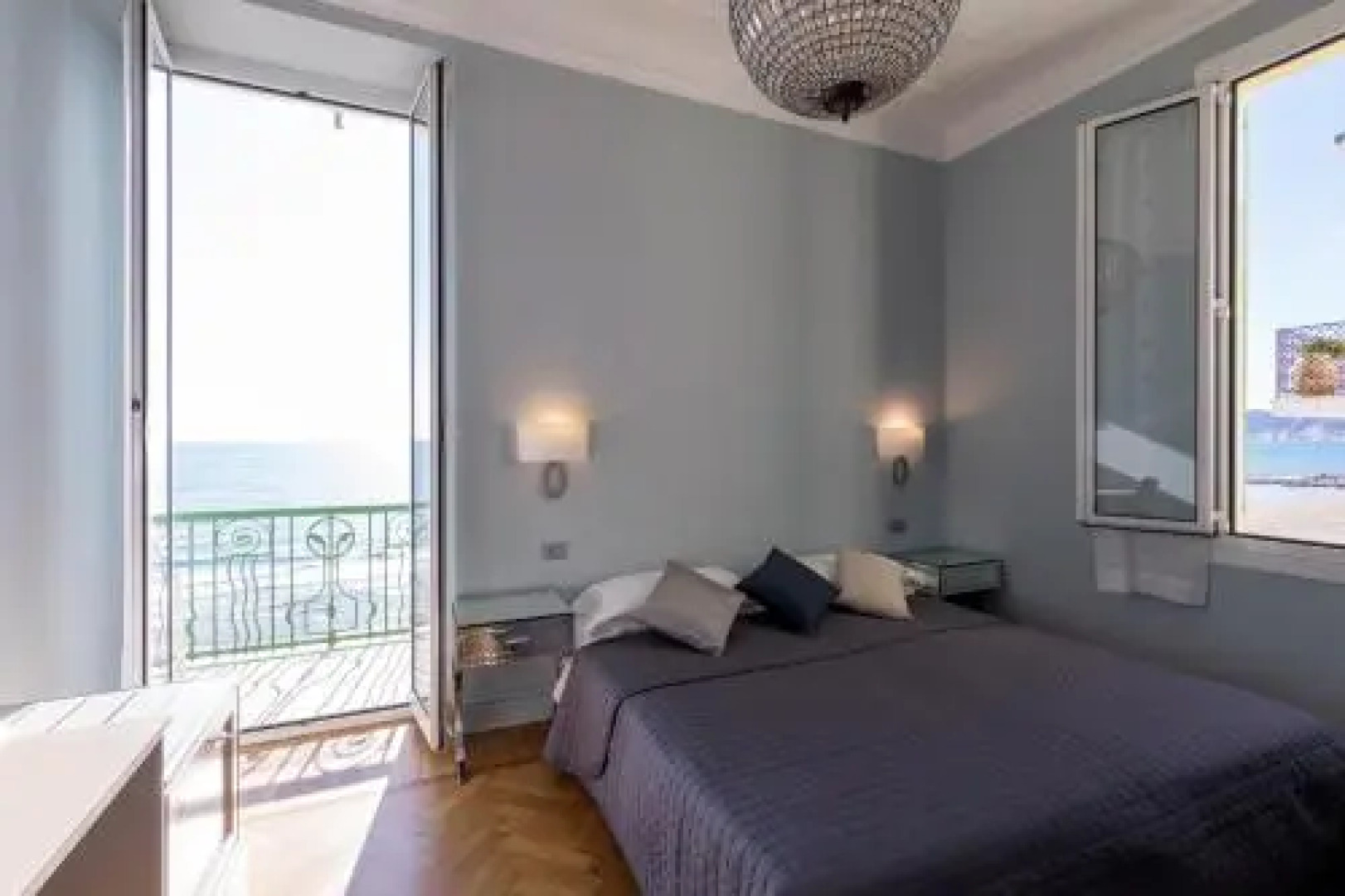 Hotel Eden Alaxi Hotels