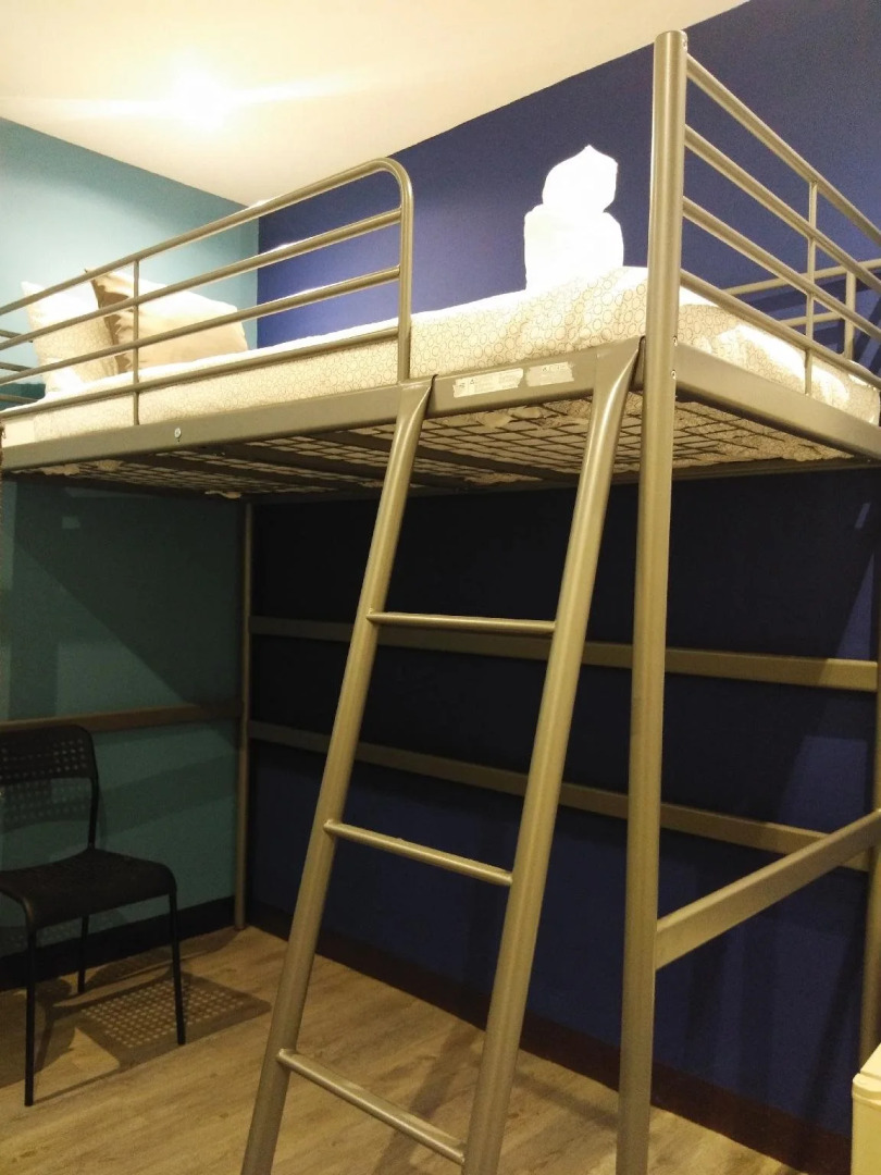 Sleep With Me Bangkok - BTS Phra Khanong