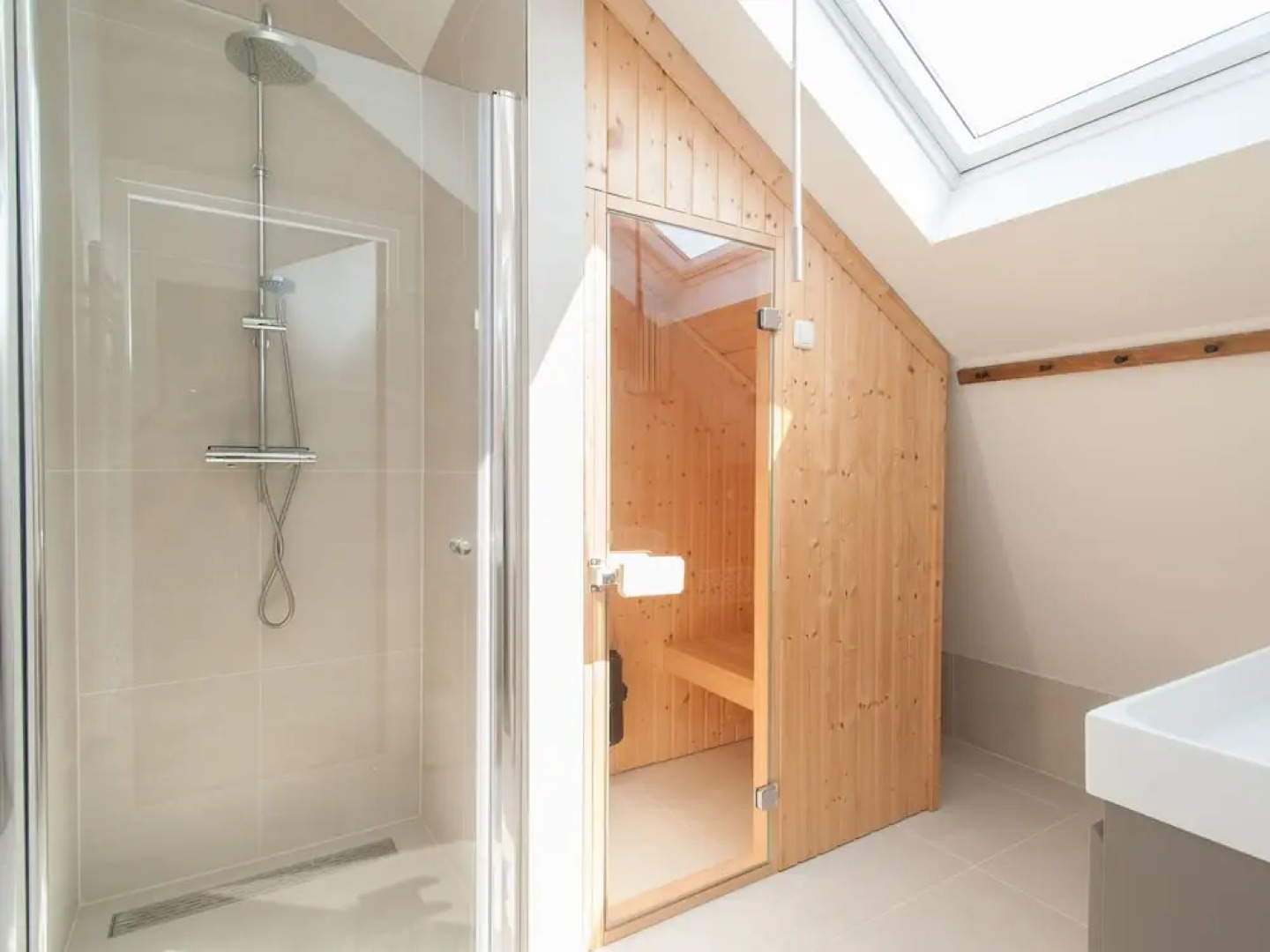 Beautiful new Villa With Sauna Surrounded by Dune Reserve Near the sea