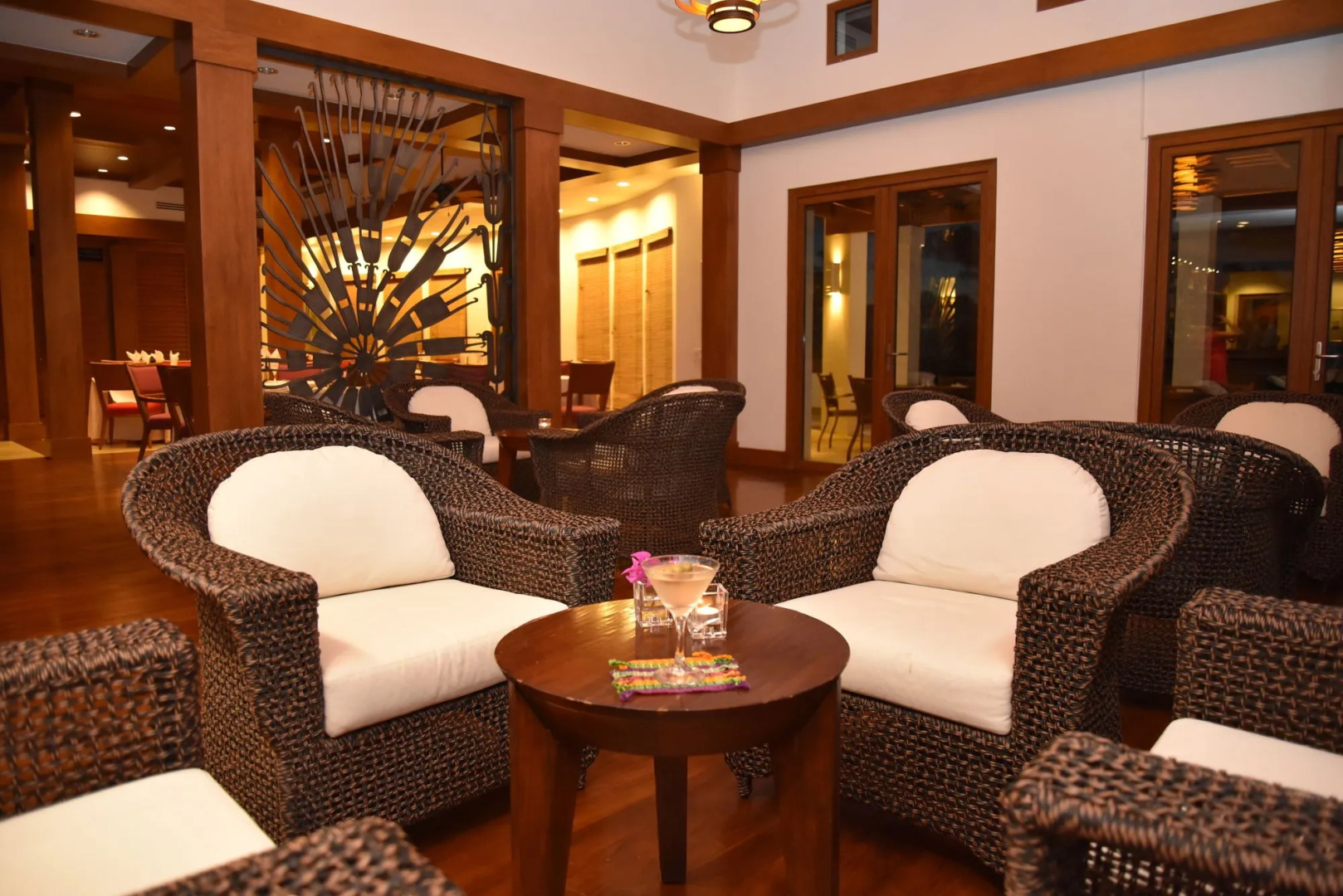 Las Verandas Hotel & Villas