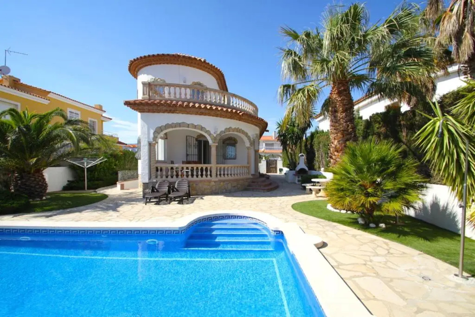 Pino Alto Villa Blanca