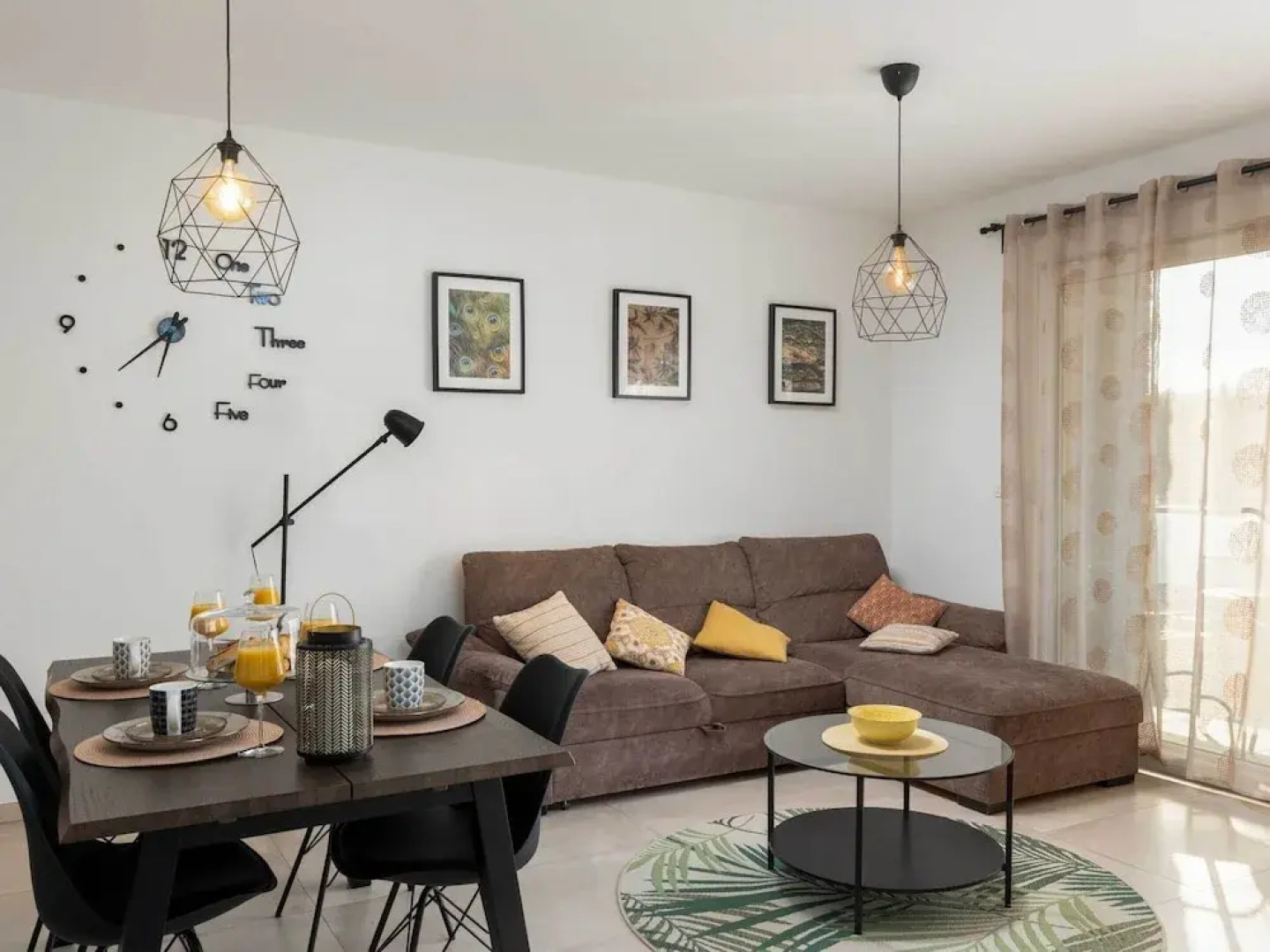 Apartment Why Not - Two Bedroom Apartment With Balcony