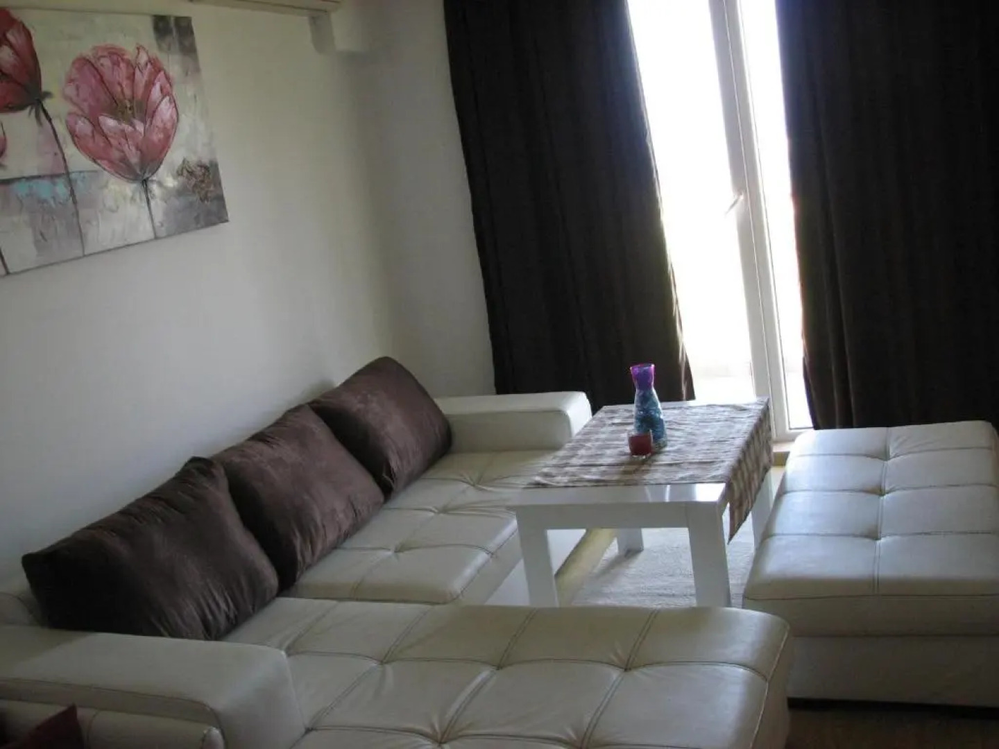 Two-Bedroom Apartment Donika