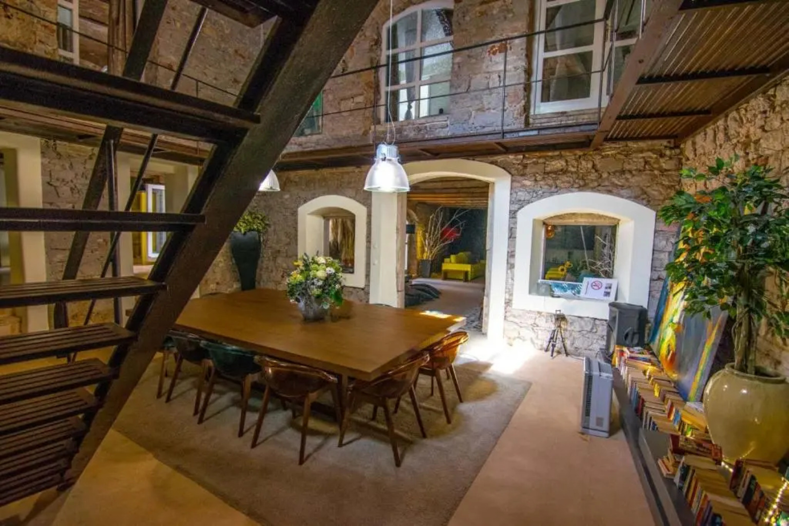 Villa Potoka Palace - 4 Bedroom Villa - Central and Private Setting - Spa and Sauna