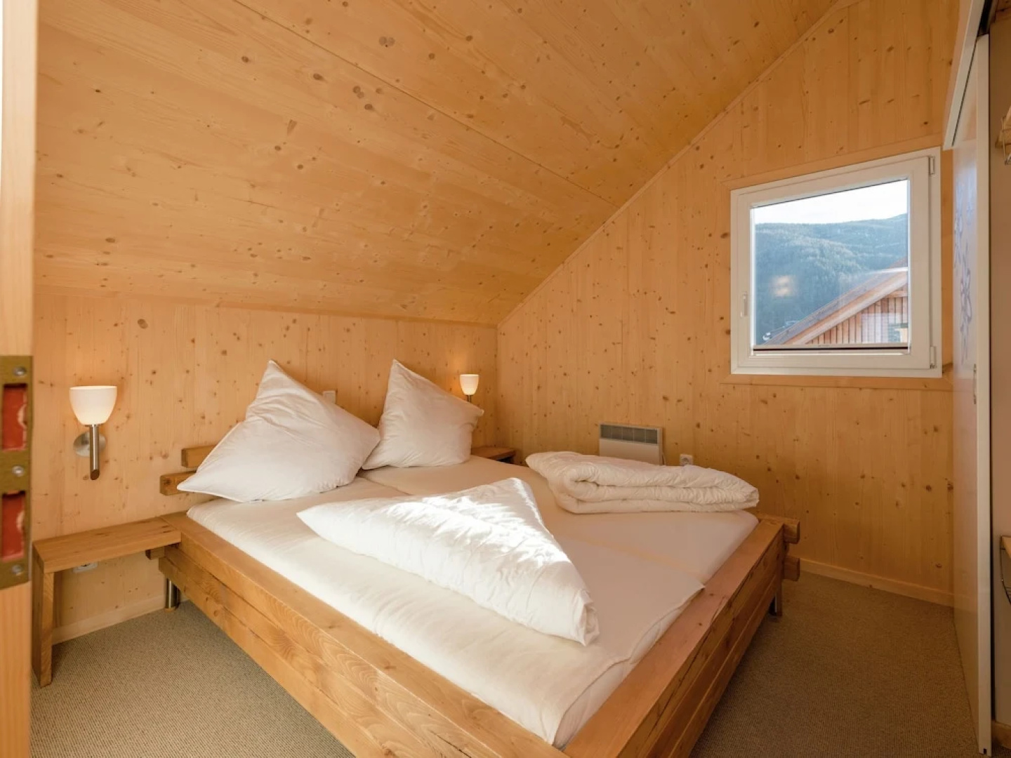 Mountain View Chalet in Hohentauern with Hot Tub & Sauna