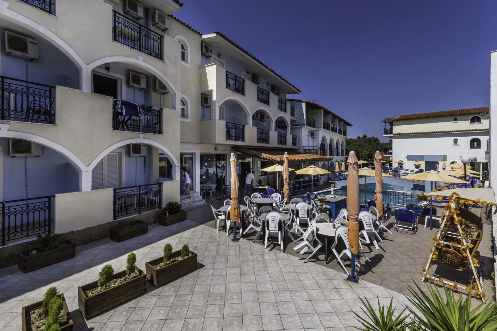 Vossos Hotel Apartments