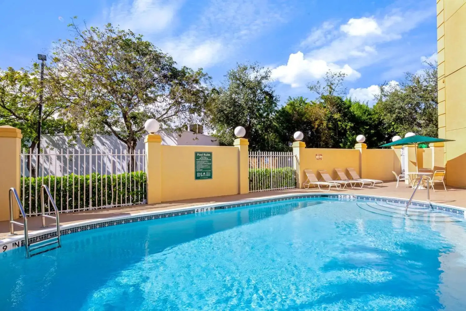 La Quinta Inn & Suites Miami Cutler Ridge