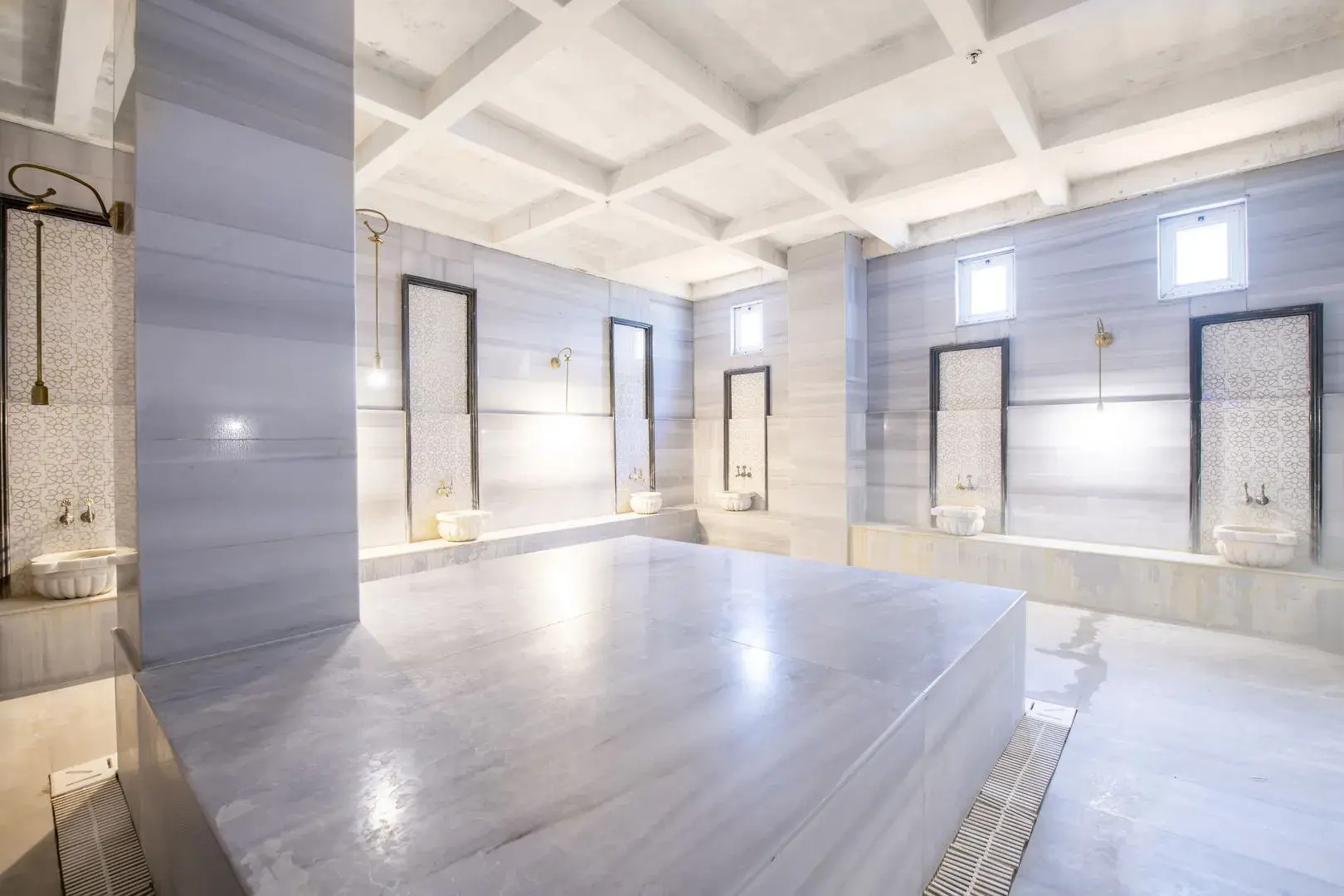 Port River Hotel & Spa