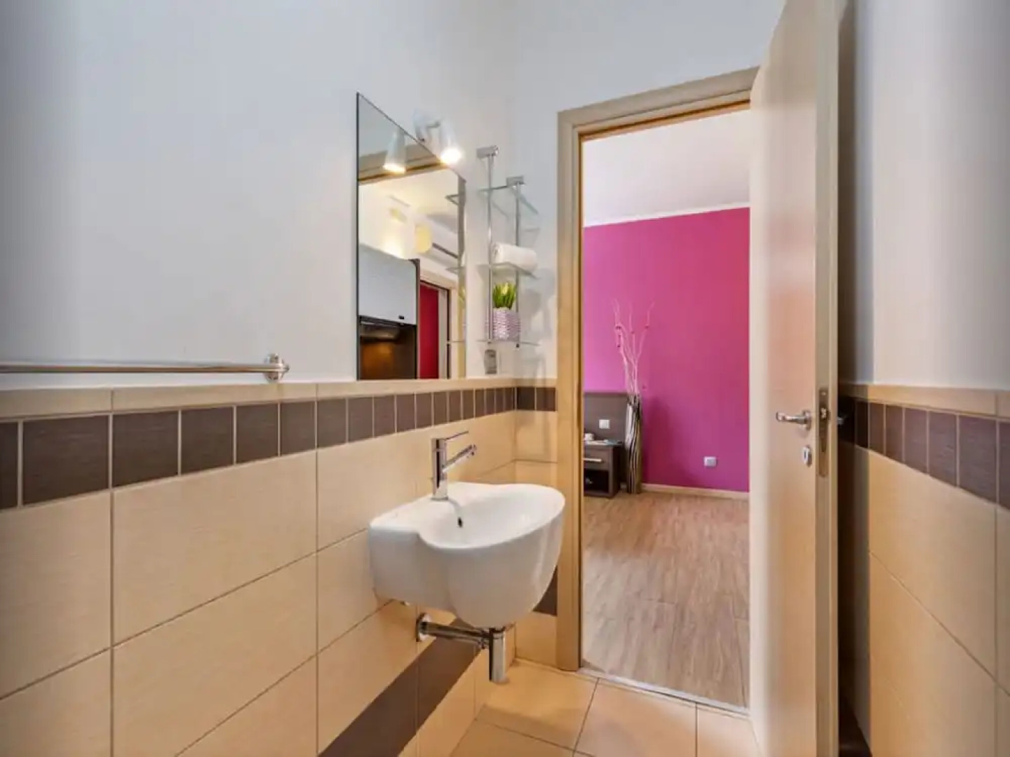 Upscale Apartment in Torre Melissa near Beach