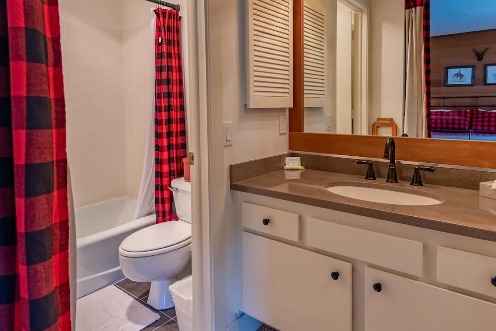 Snowcreek Condominiums 1579 2 Bedrooms 2 Bathrooms Condo