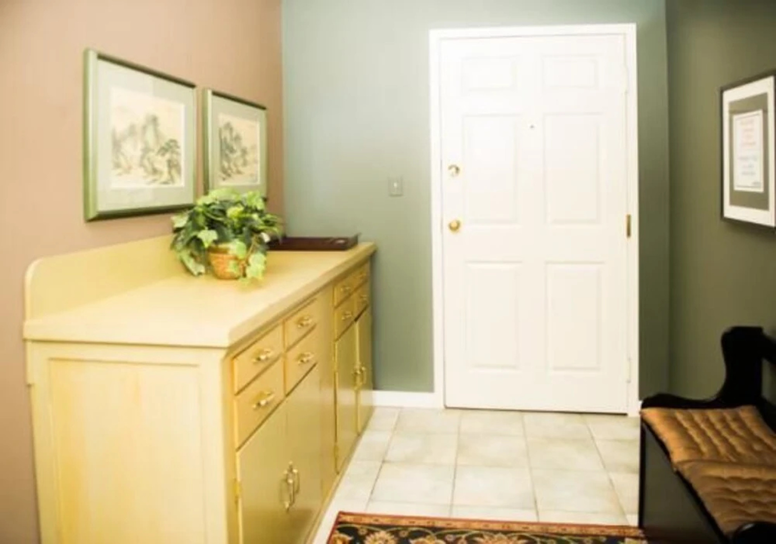 Executive Suites by Roseman - Pavilions of Eau Claire