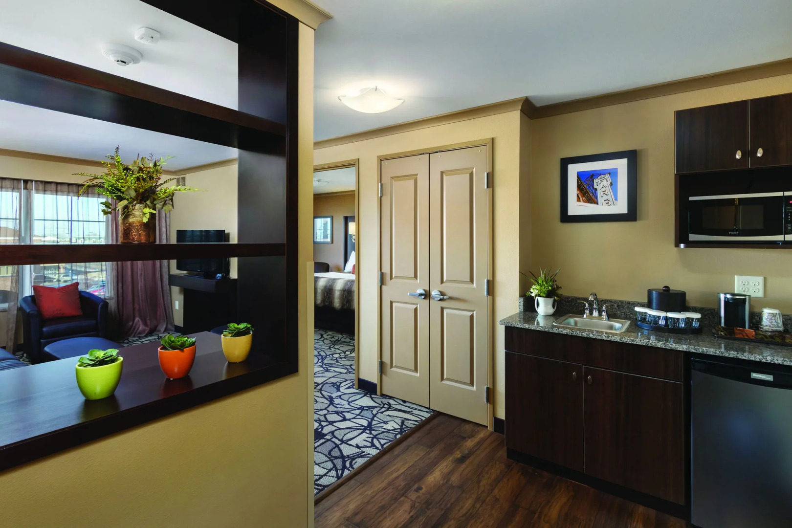 ClubHouse Hotel & Suites - Fargo