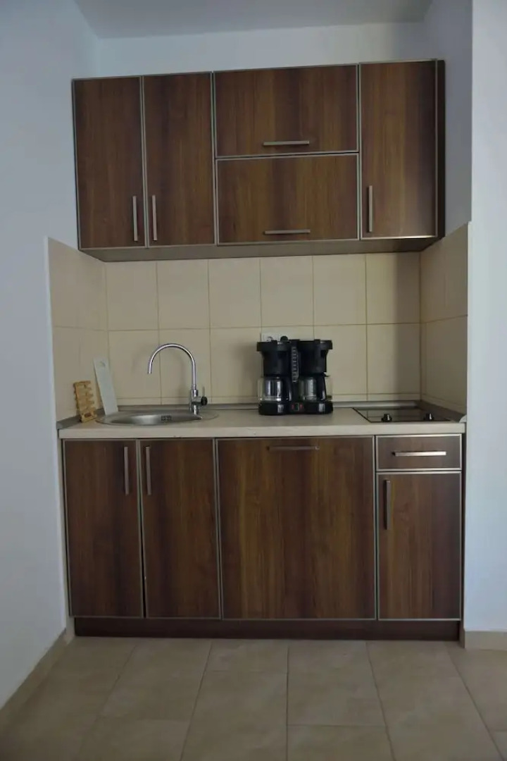 Belvedere Apartments with Seaview