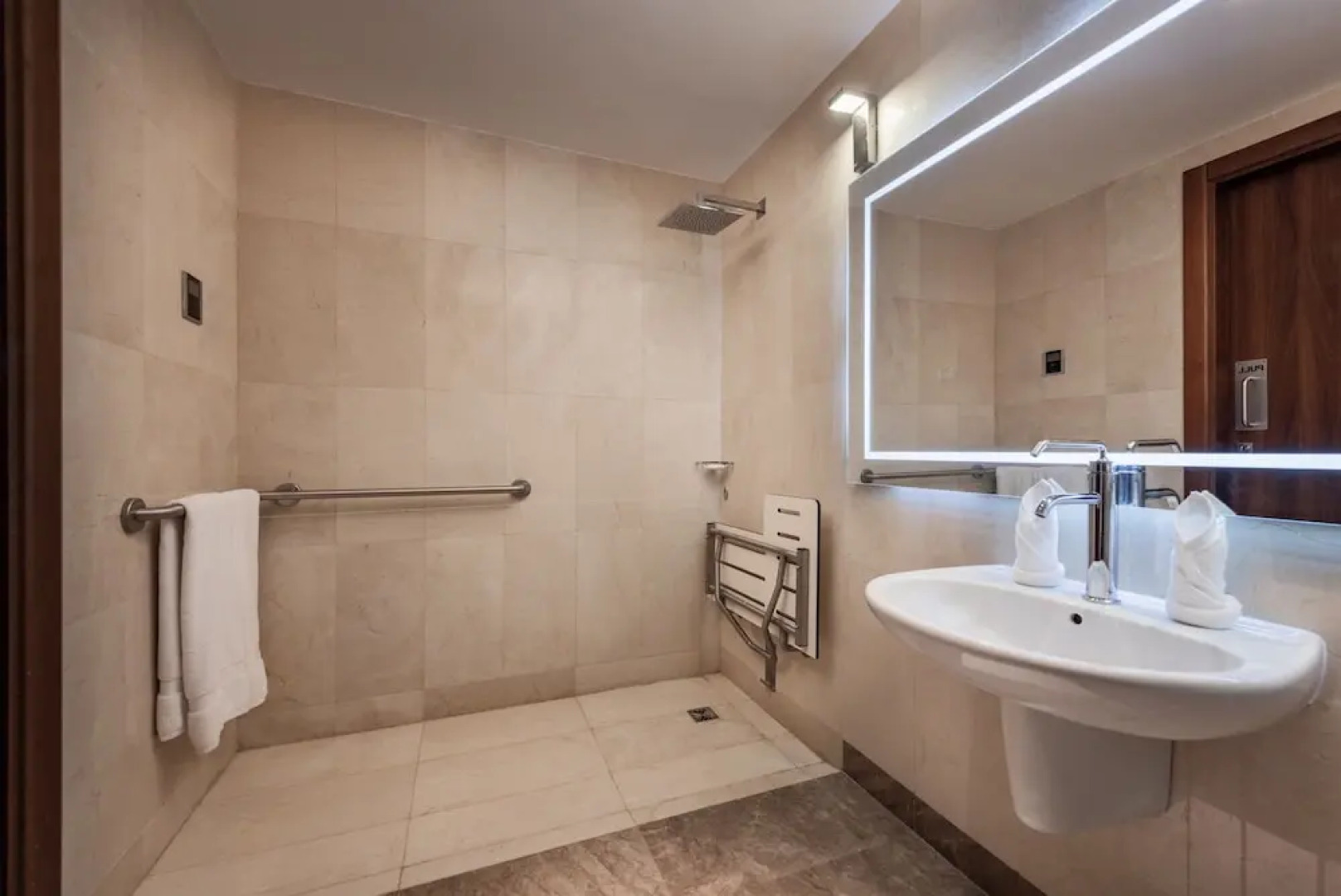 Rua Al Madinah Hotel EX. Coral