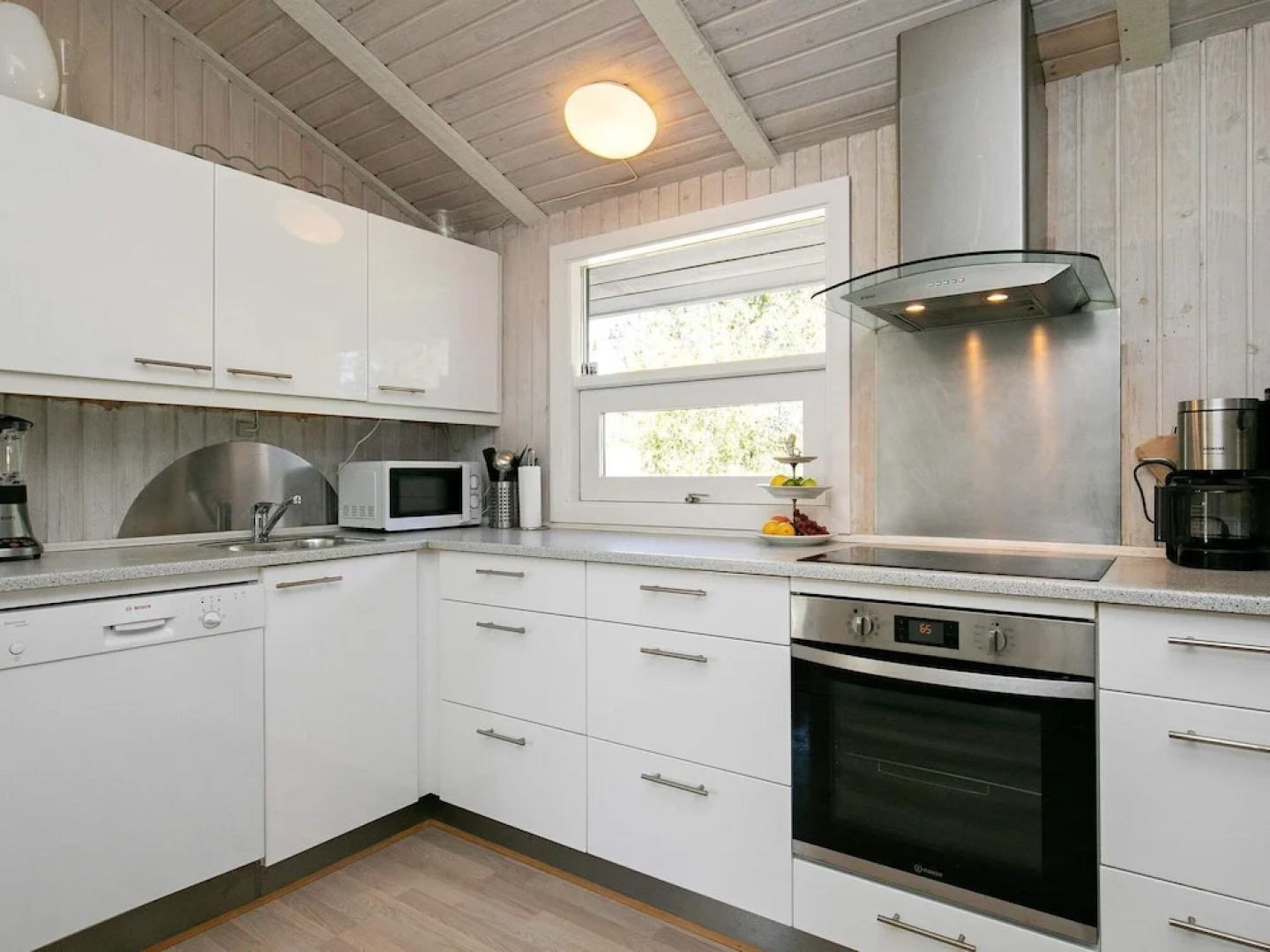 Quaint Holiday Home in Løkken Jutland With Swimming Pool