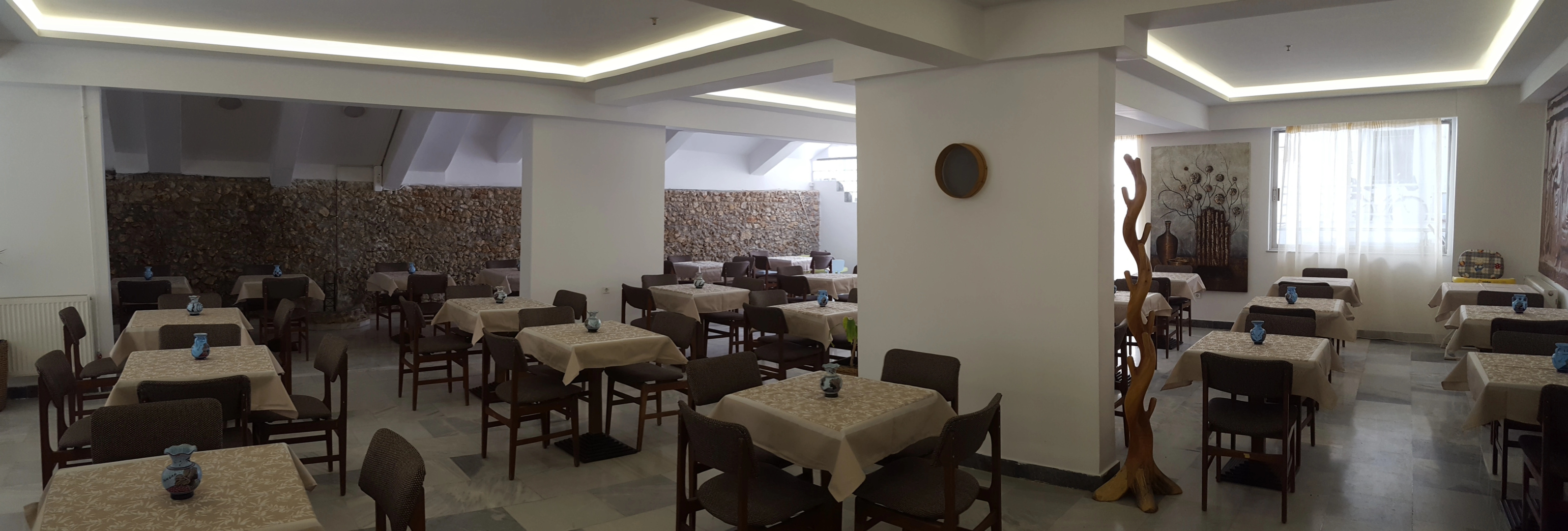 Parthenon Hotel