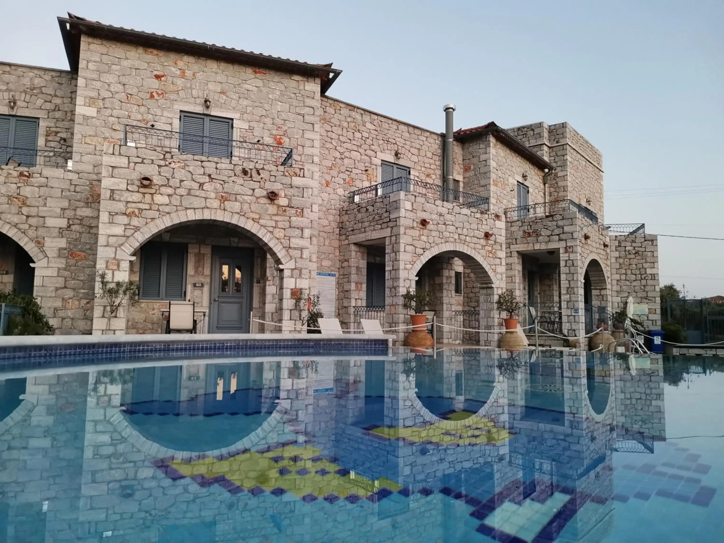 Taletos Apartments