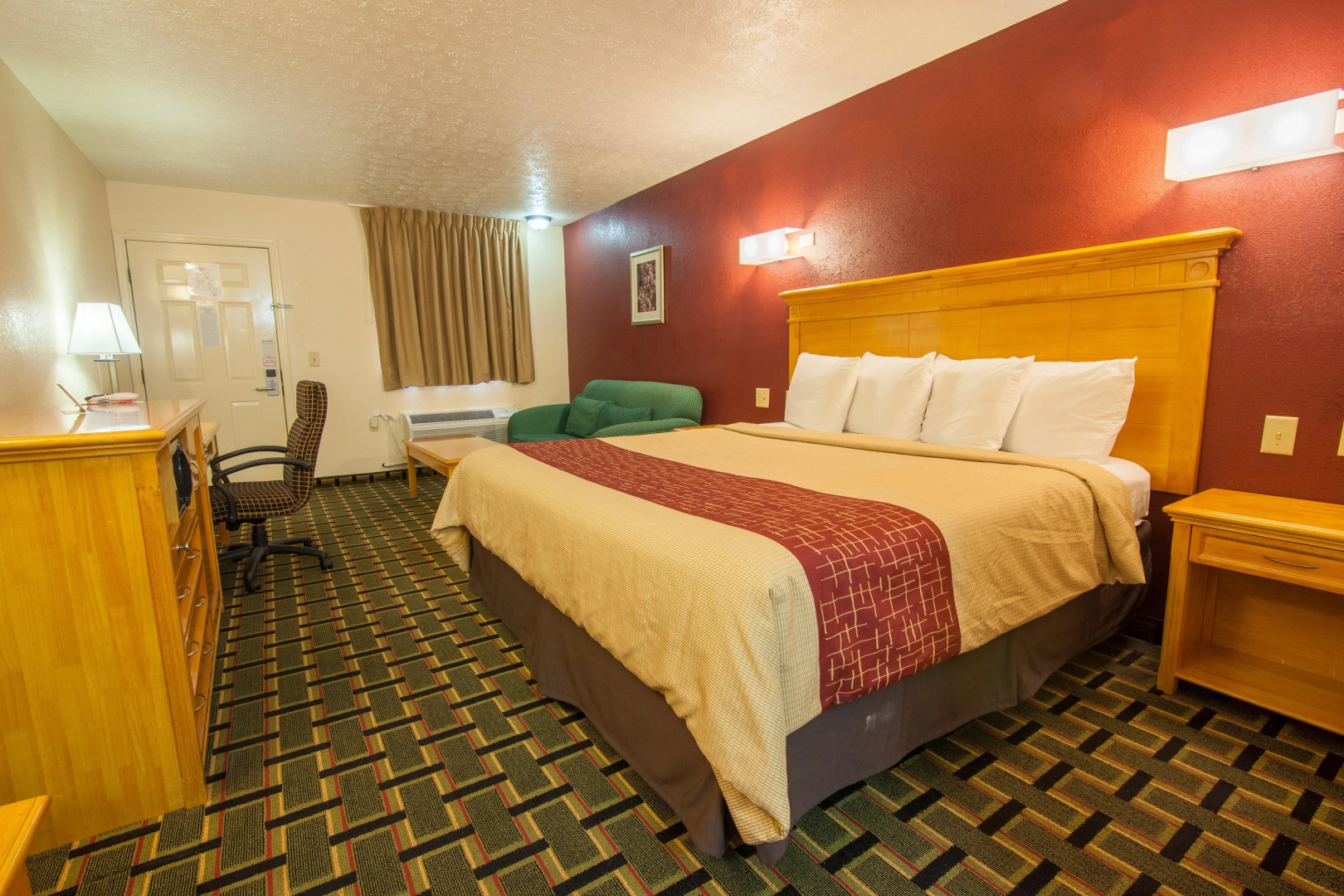 Red Roof Inn Crossville
