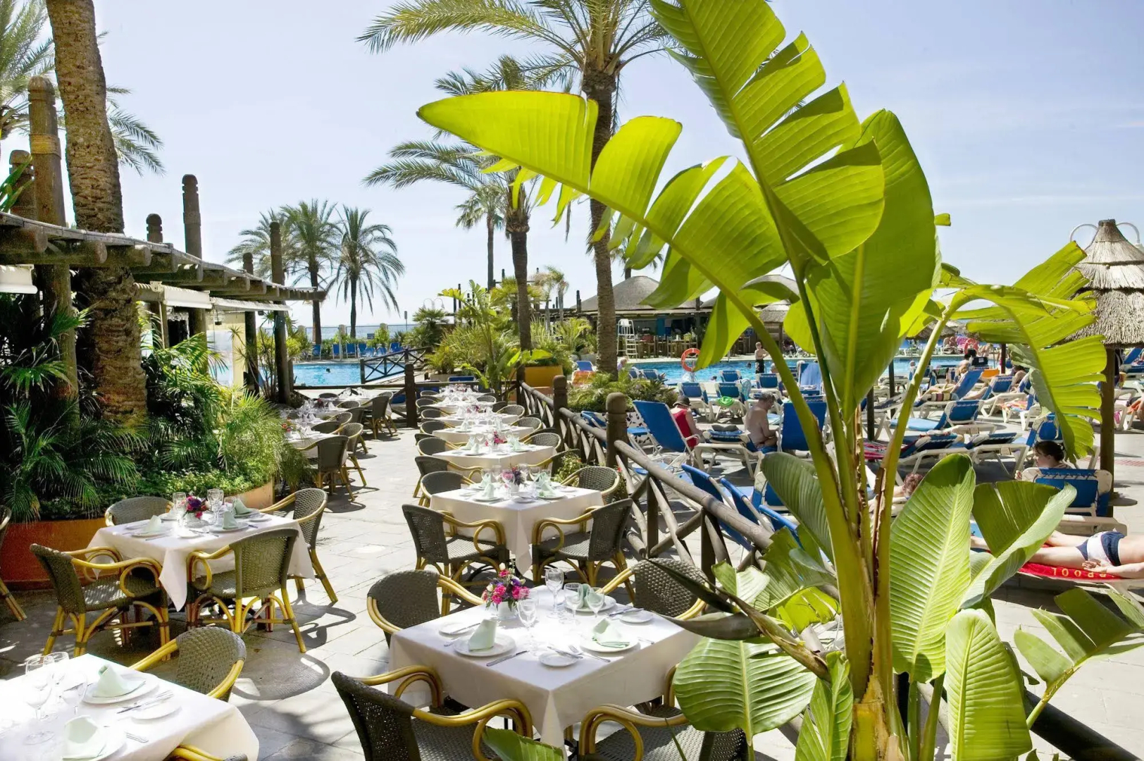 Sunset Beach Club Hotel Apartments