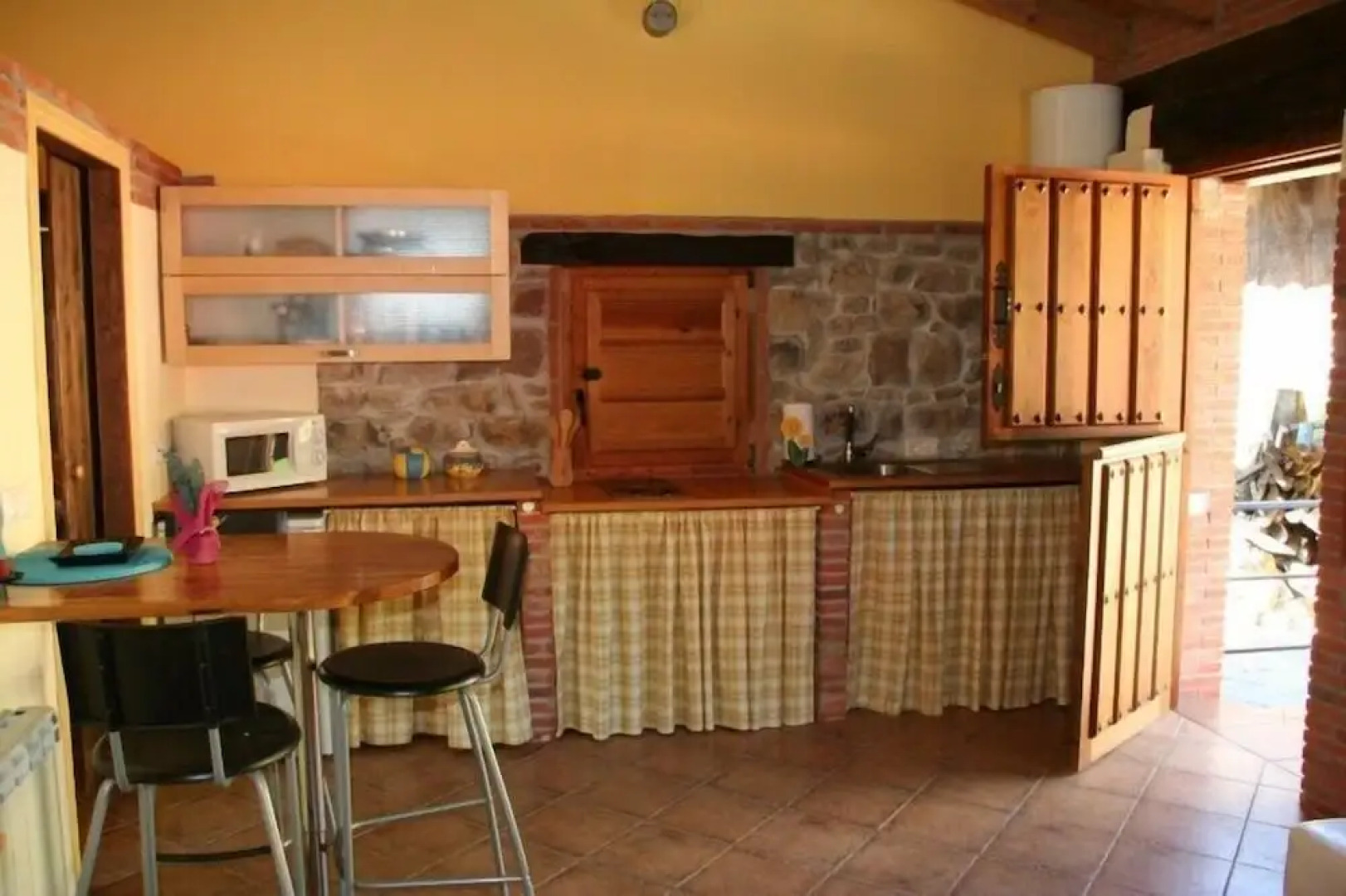 Apartamentos Rurales L'Arboleu