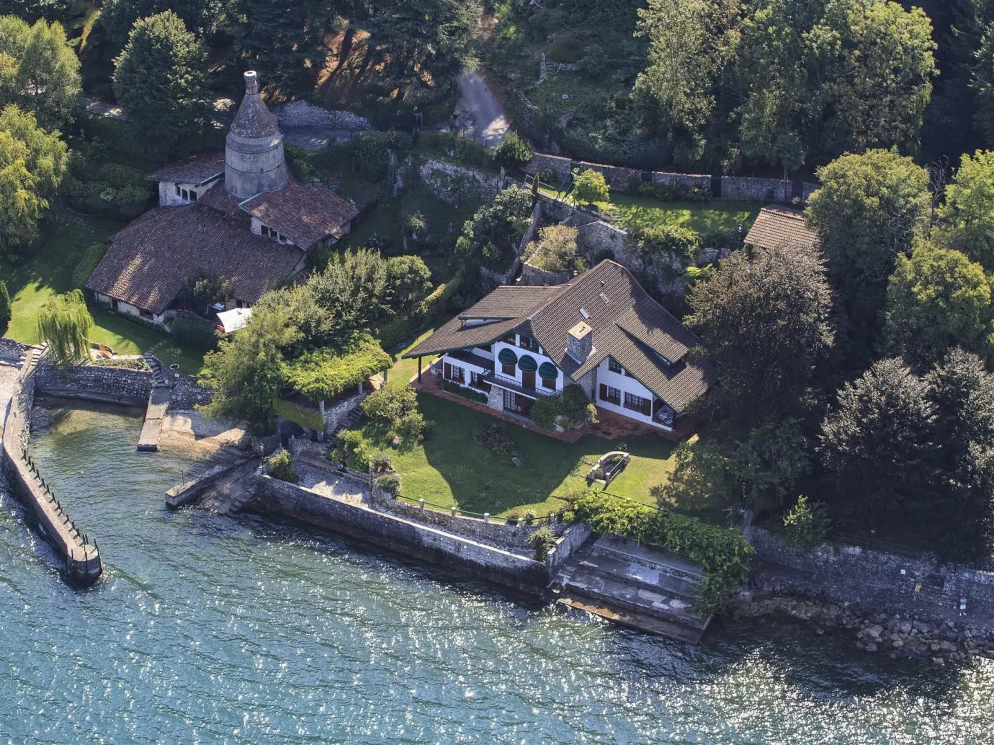 Villa Cinderella 7 CAMERE 13 PAX